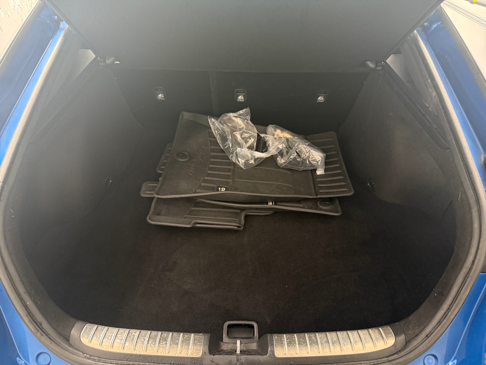Thumbnail: 2021 Kia Stinger - 6