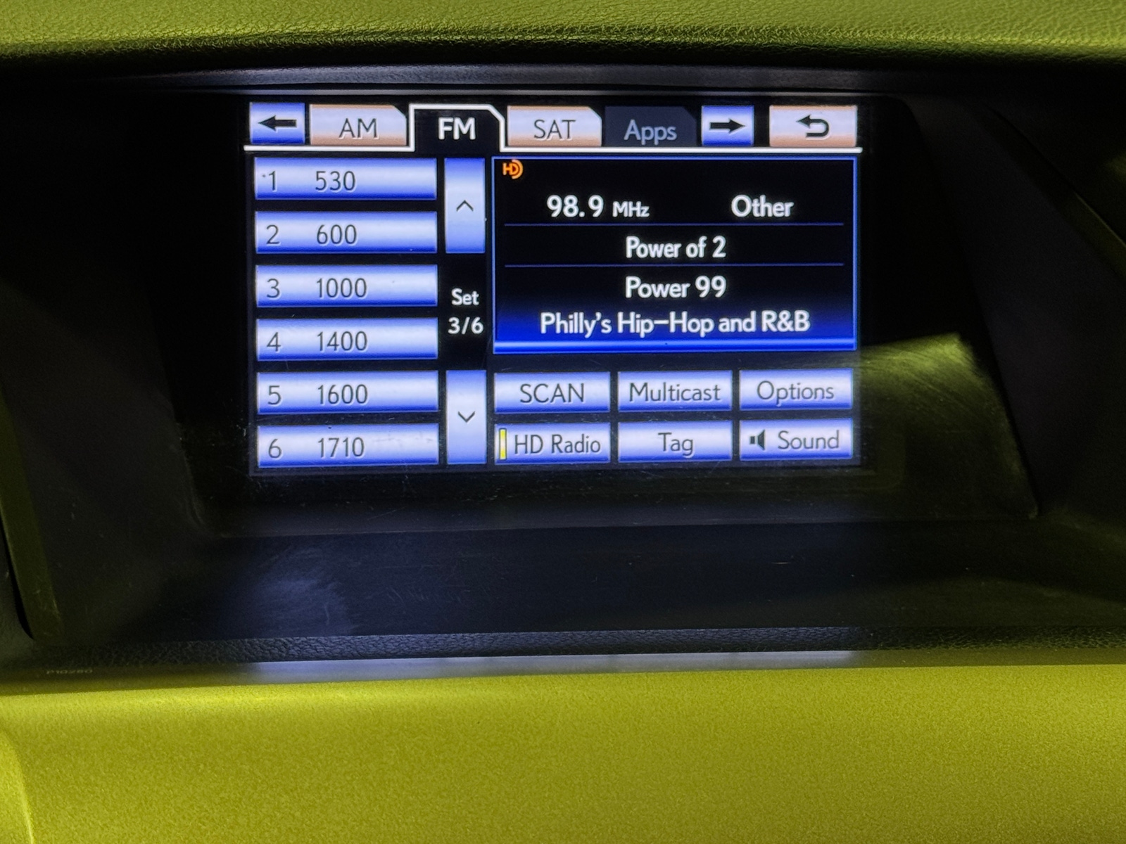 Thumbnail: 2013 Lexus RX - 3