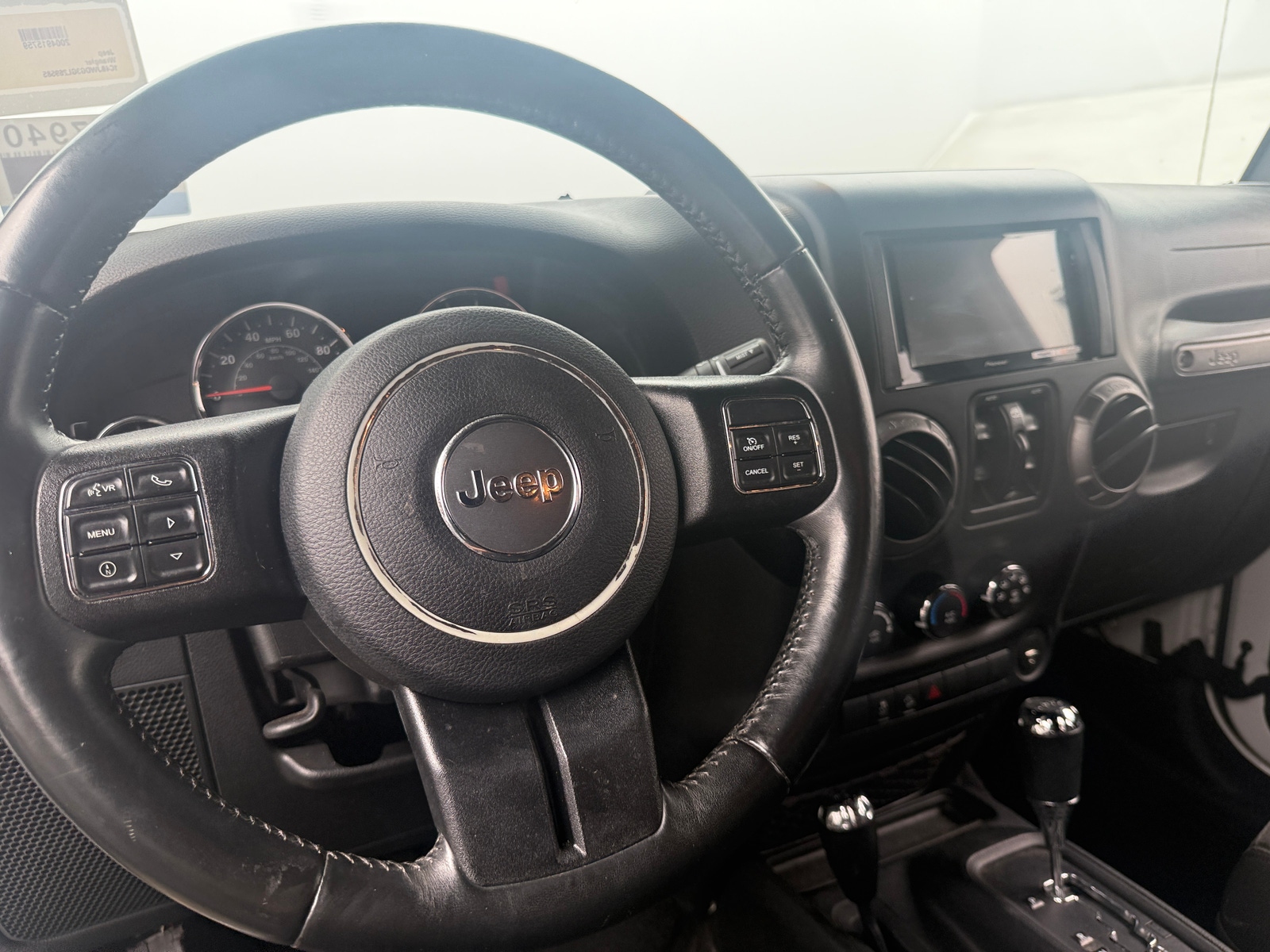 Thumbnail: 2016 Jeep Wrangler - 5