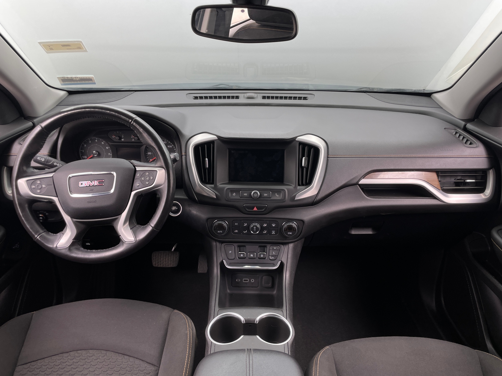 Thumbnail: 2018 GMC Terrain - 3