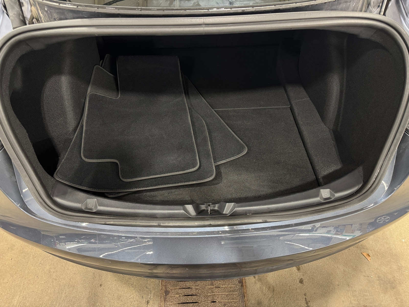 Thumbnail: 2022 Tesla Model 3 - 6