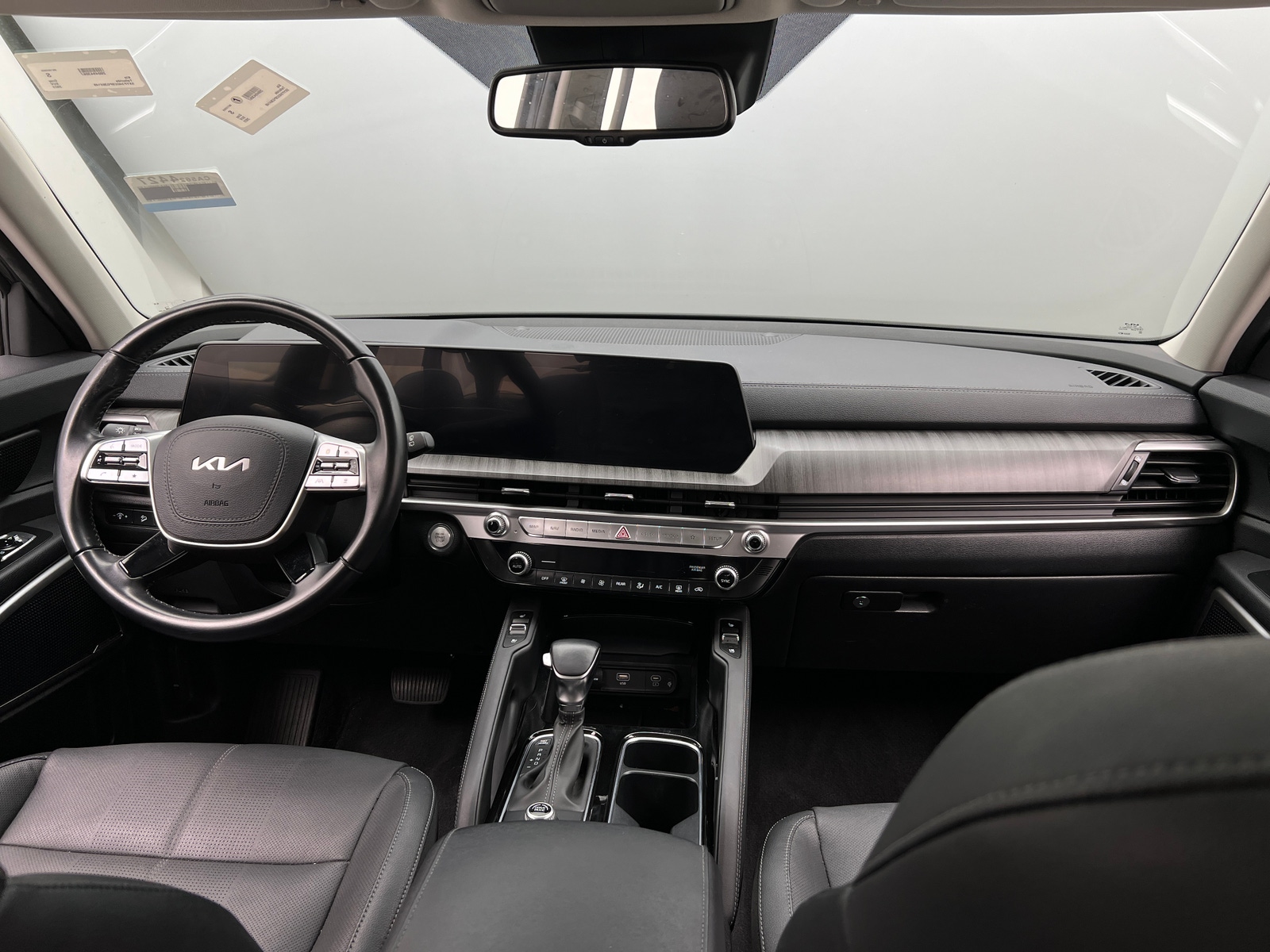Thumbnail: 2023 Kia Telluride - 2