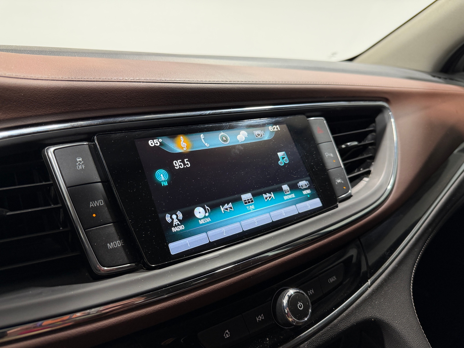 Thumbnail: 2019 Buick Enclave - 3