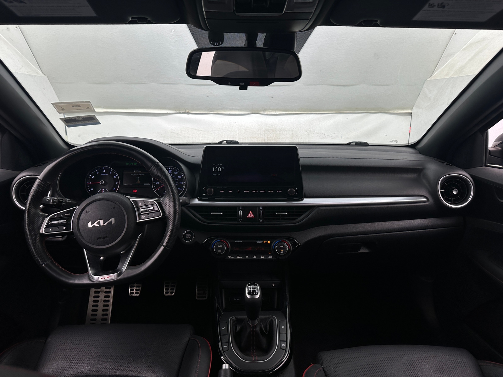 Thumbnail: 2023 Kia Forte - 2
