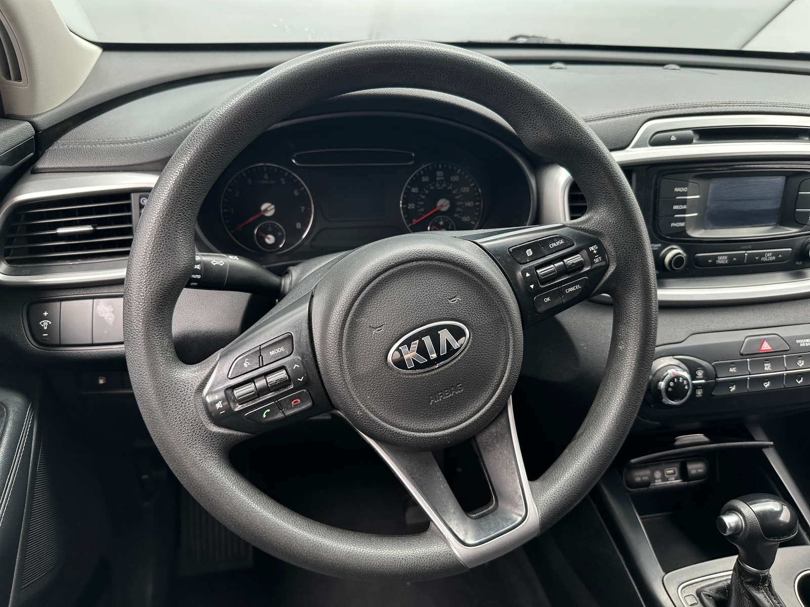 Thumbnail: 2017 Kia Sorento - 5