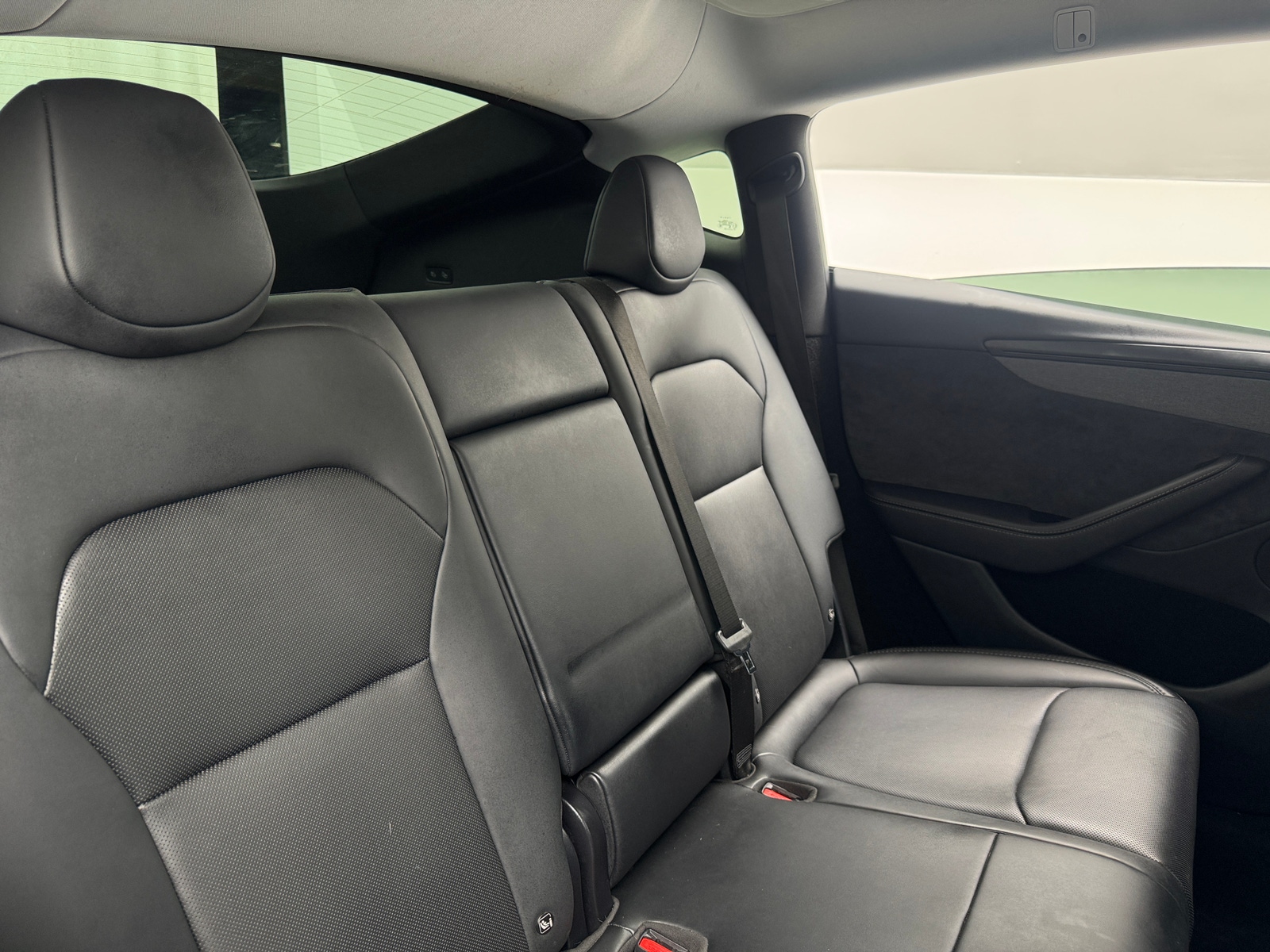 Thumbnail: 2026 Tesla Model Y - 5