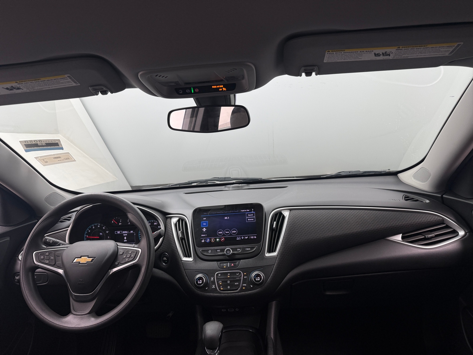 Thumbnail: 2022 Chevrolet Malibu - 3