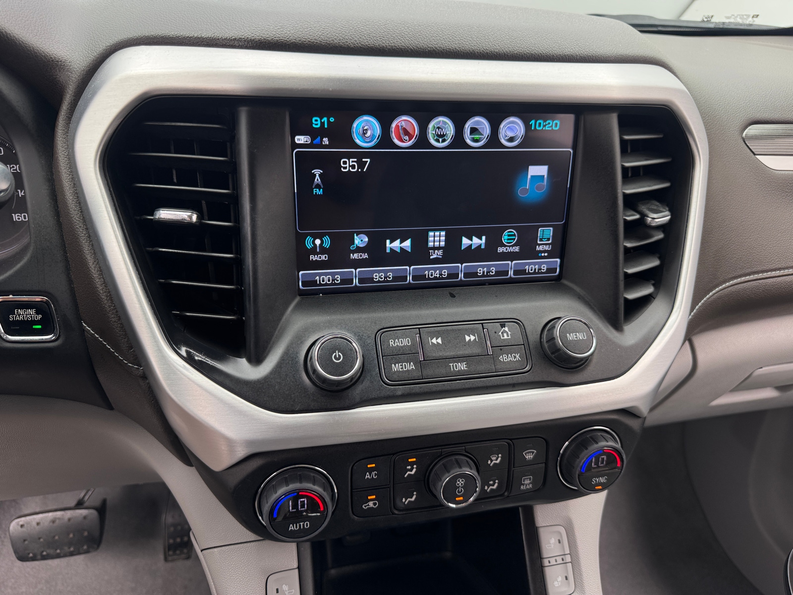 Thumbnail: 2019 GMC Acadia - 3