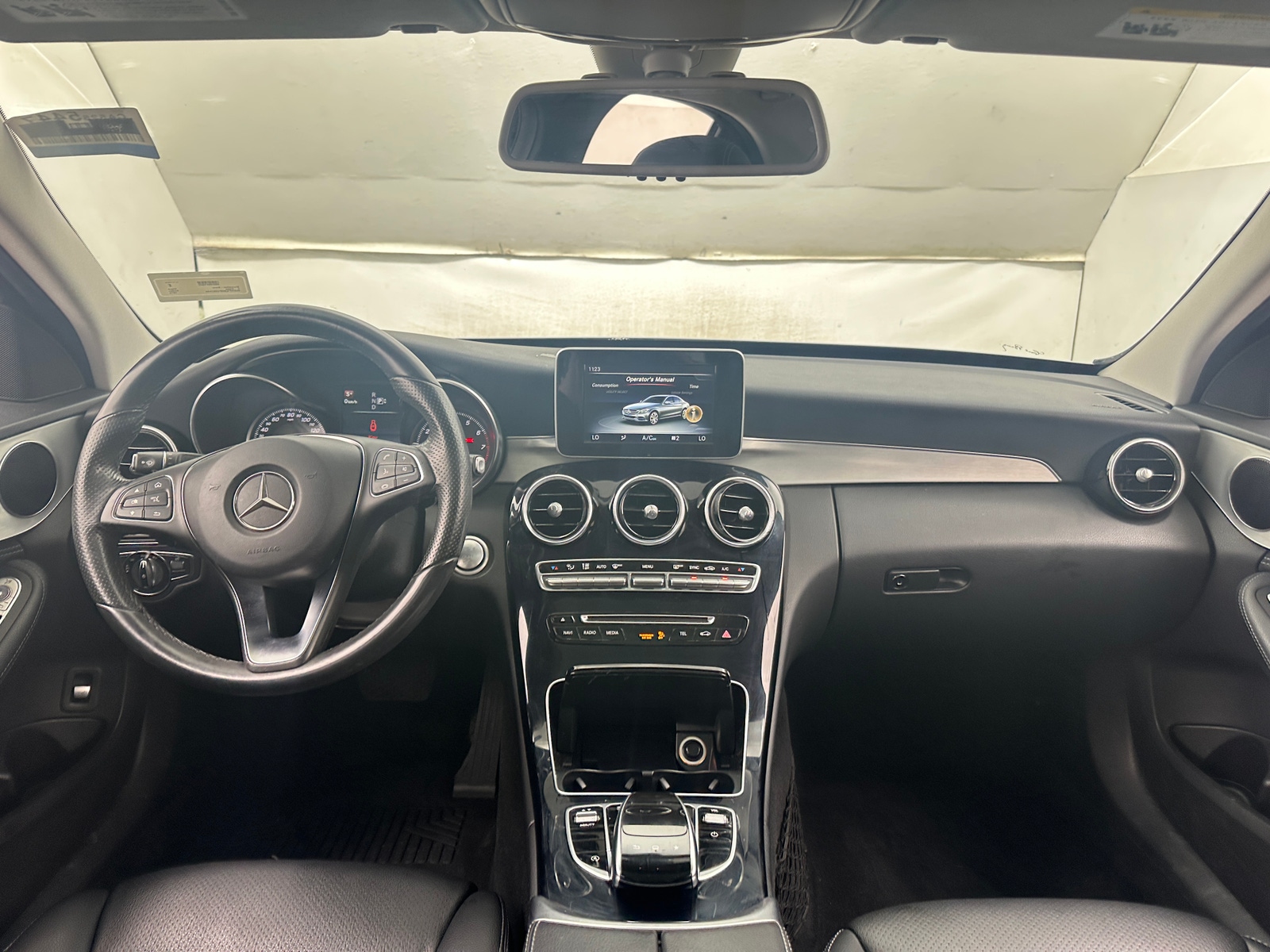 Thumbnail: 2015 Mercedes-Benz C-Class - 2
