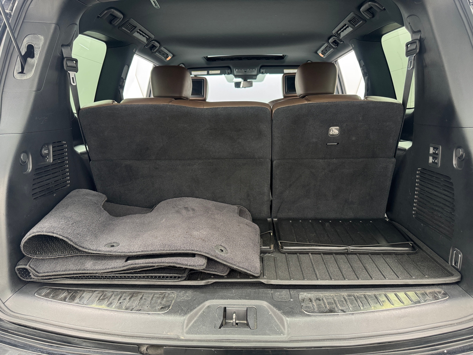 Thumbnail: 2019 Nissan Armada - 6