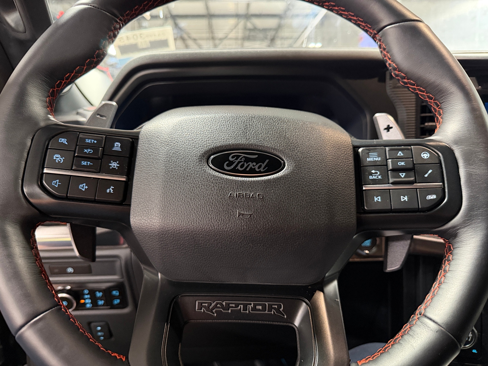 Thumbnail: 2025 Ford Econoline - 4