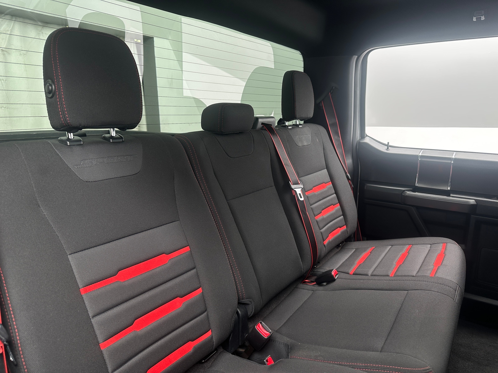 Thumbnail: 2017 Ford Econoline - 6