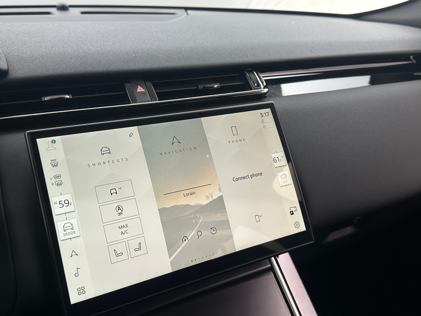 Thumbnail: 2024 Land Rover Range Rover Velar - 3