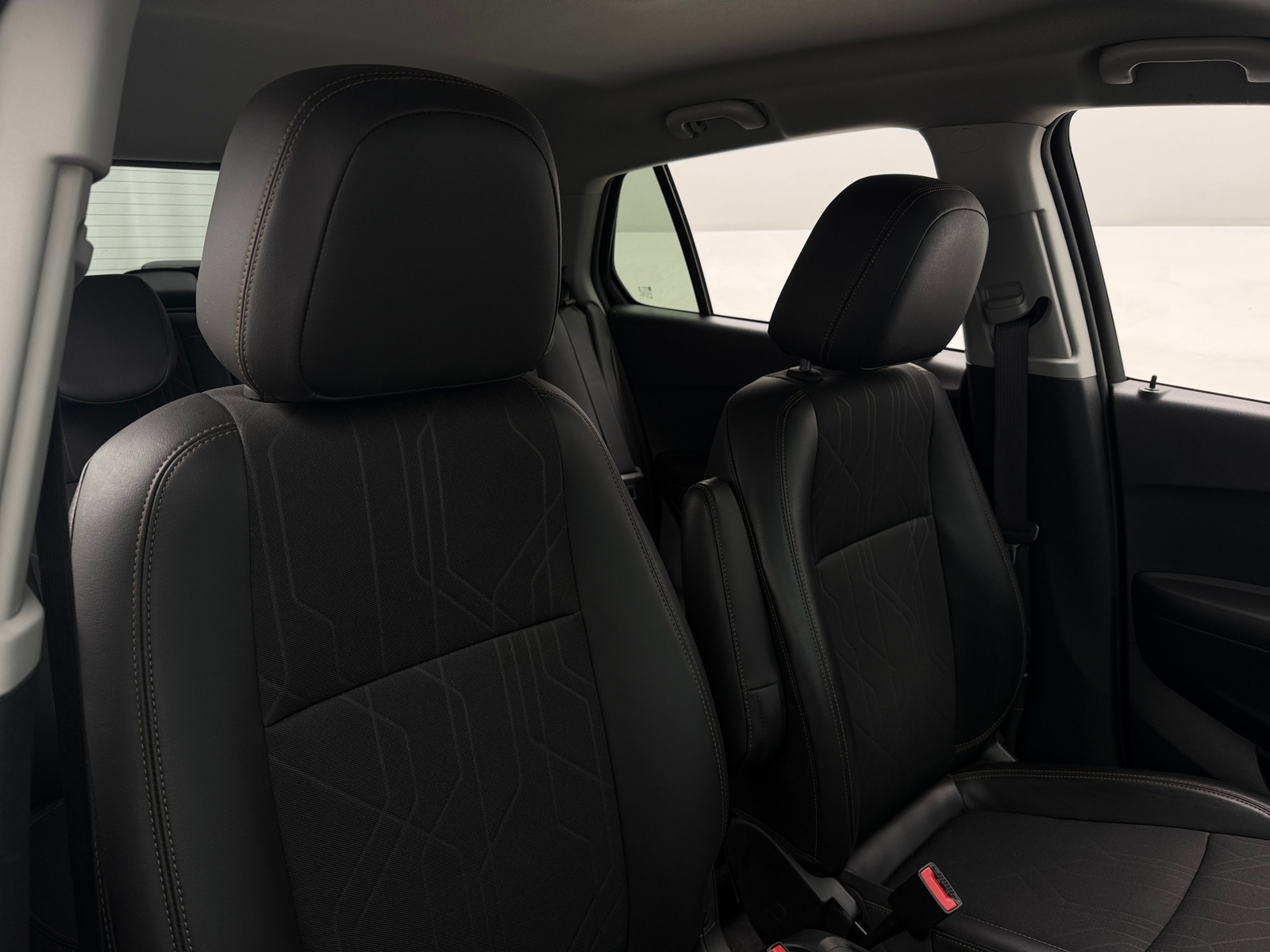 Thumbnail: 2020 Chevrolet Trax - 2