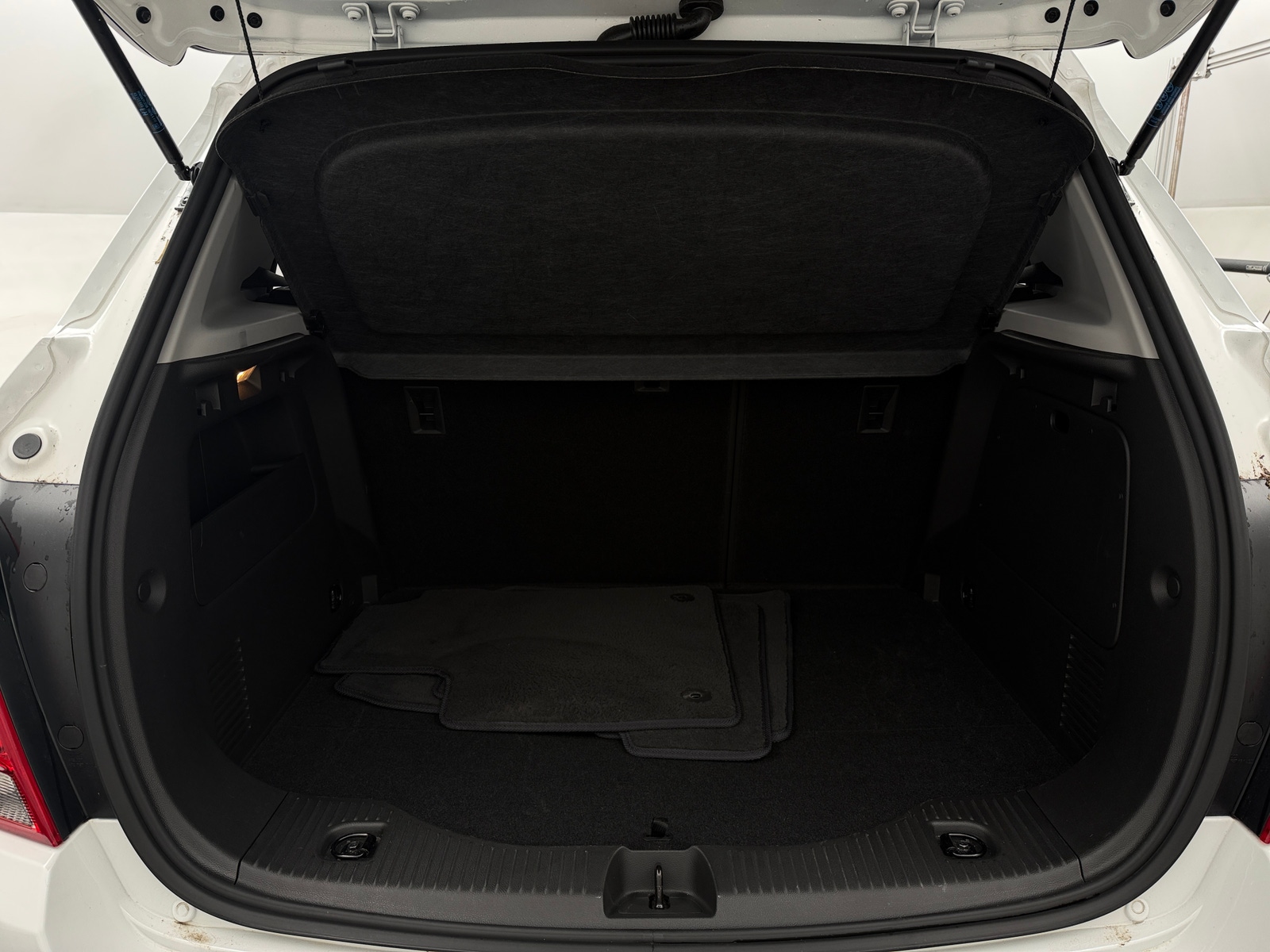 Thumbnail: 2020 Chevrolet Trax - 7