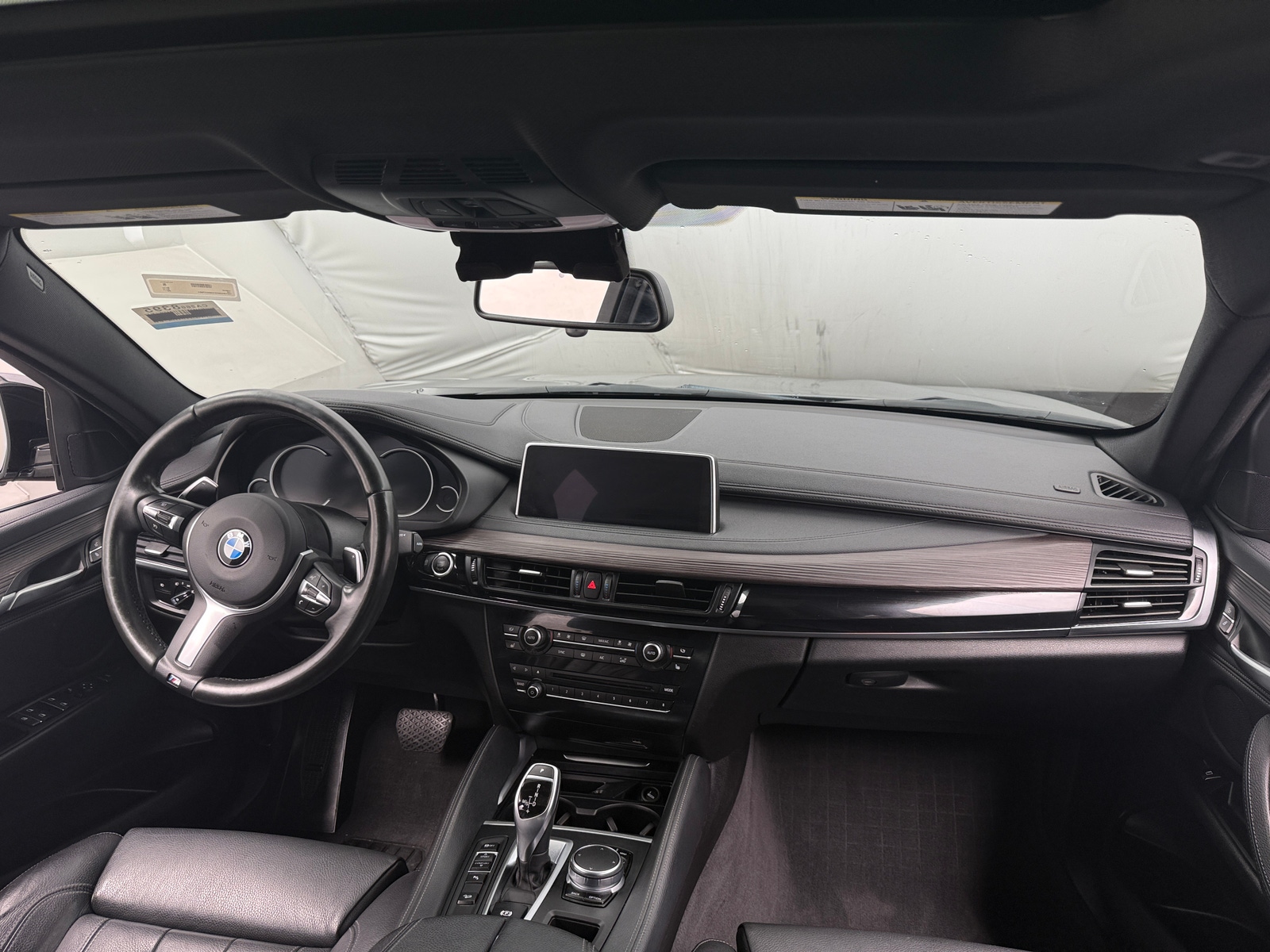 Thumbnail: 2017 BMW X6 - 2