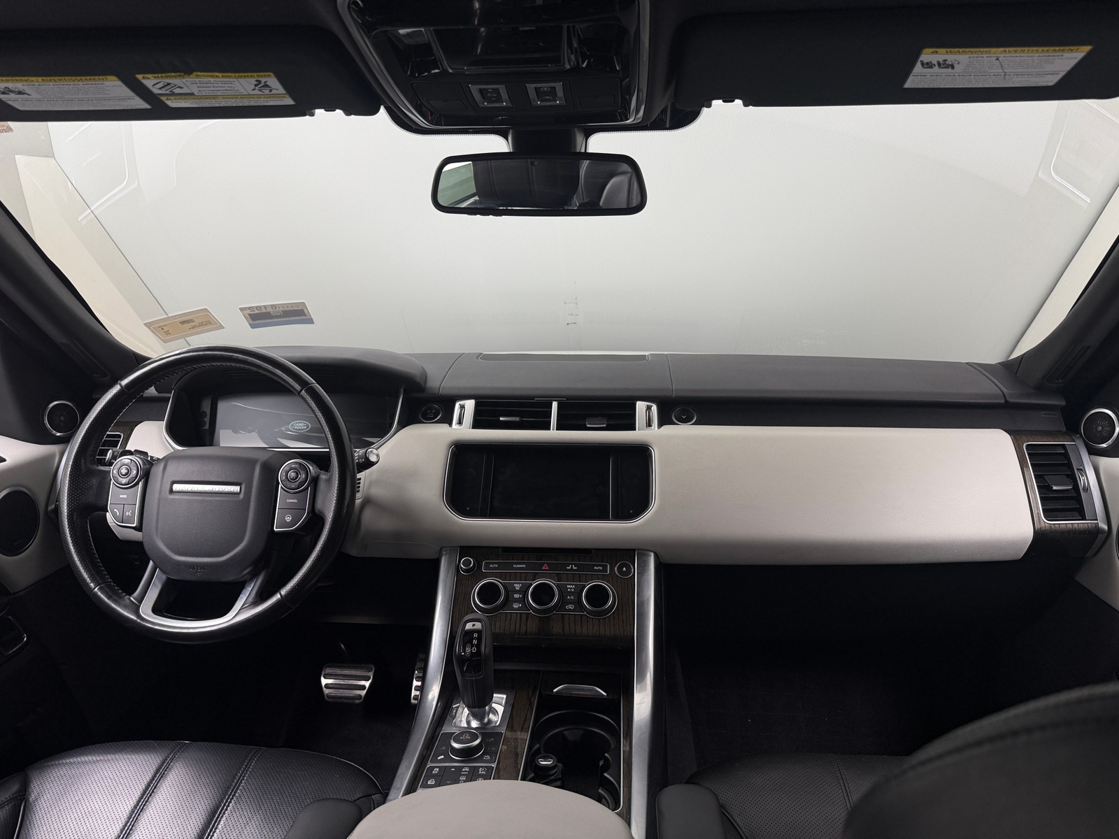 Thumbnail: 2016 Land Rover Range Rover Sport - 2
