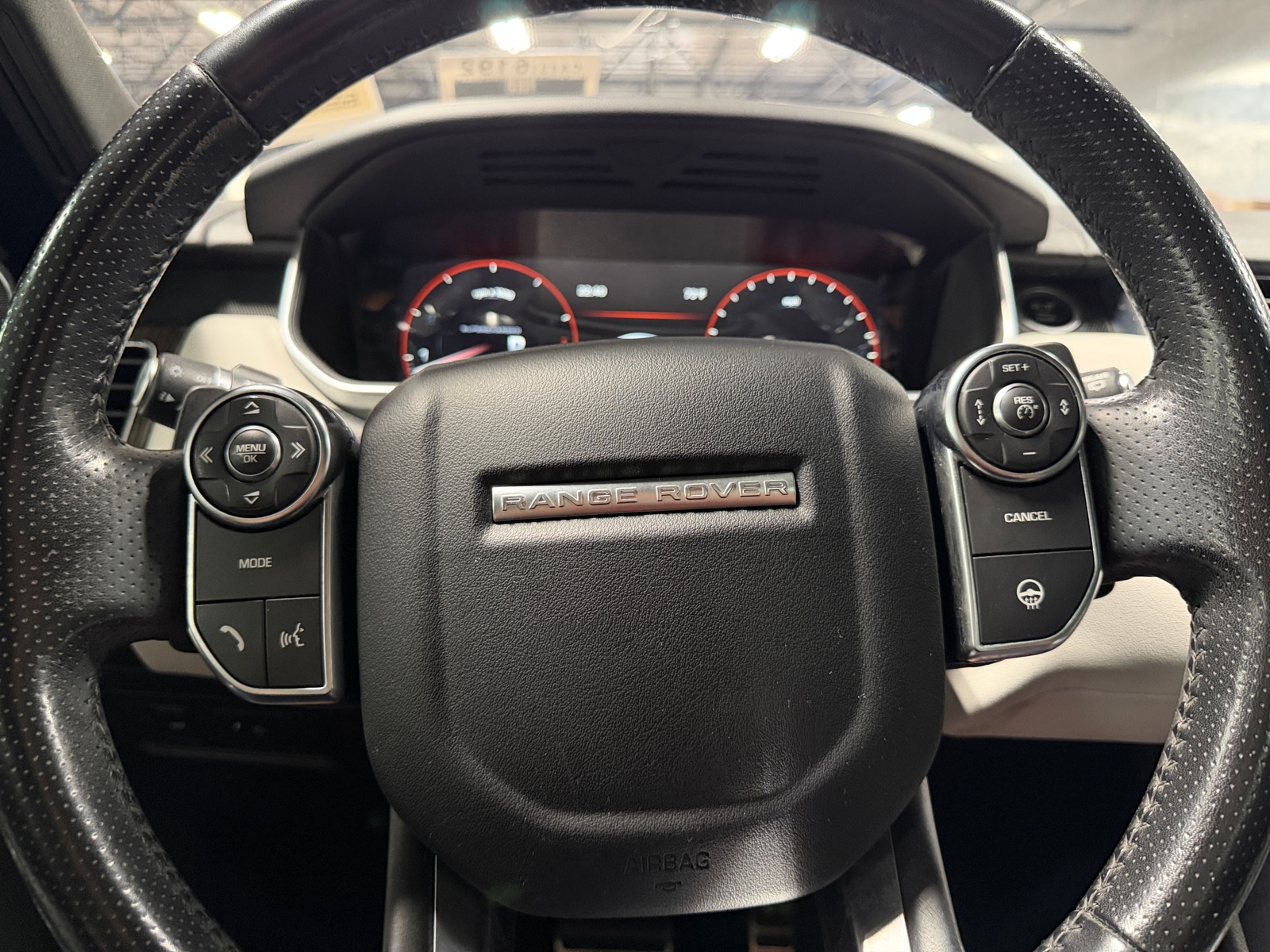 Thumbnail: 2016 Land Rover Range Rover Sport - 4