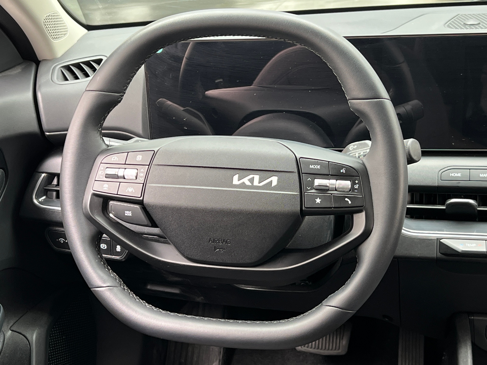 Thumbnail: 2025 Kia K4 - 5