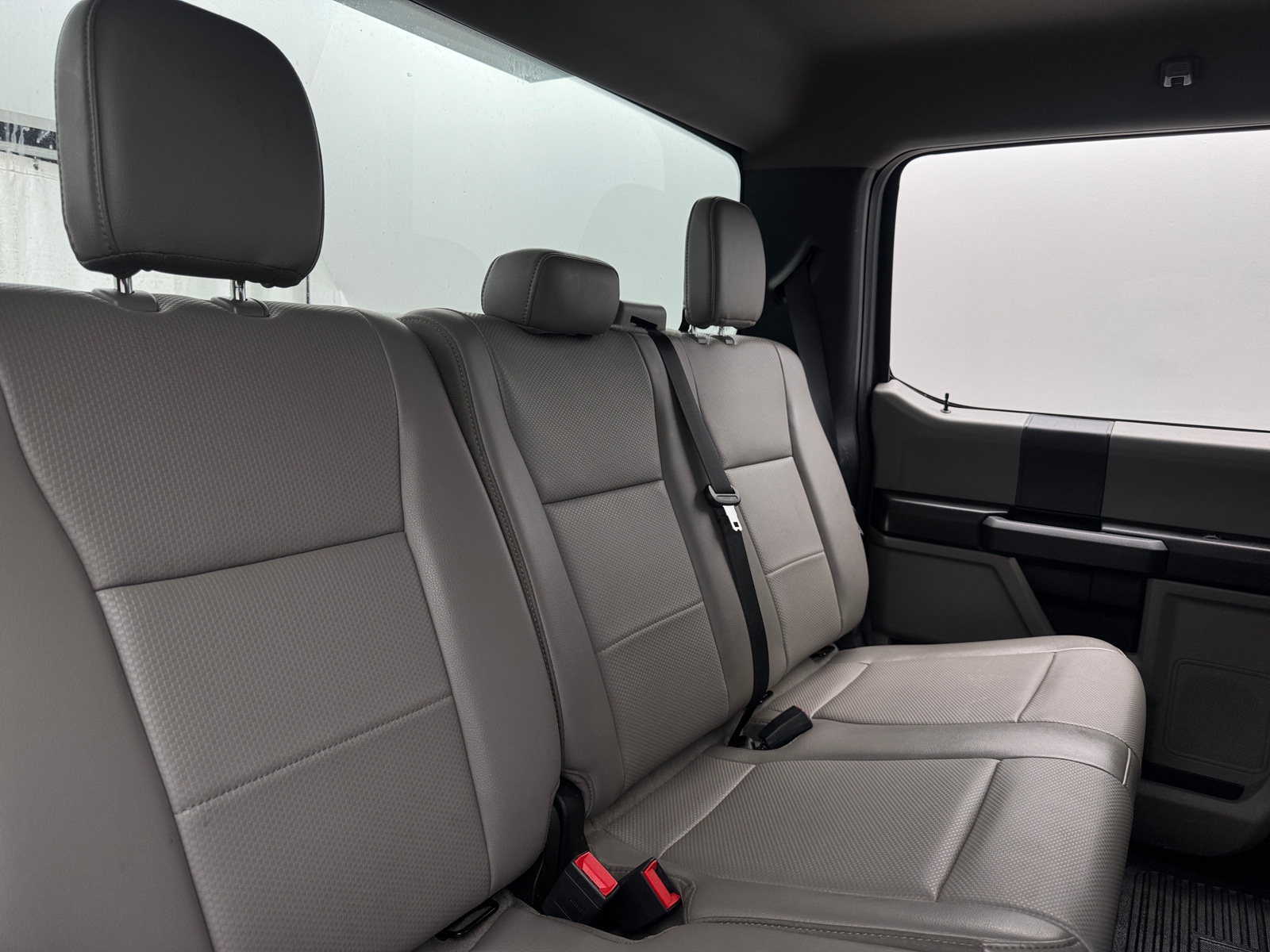 Thumbnail: 2020 Ford Econoline - 6