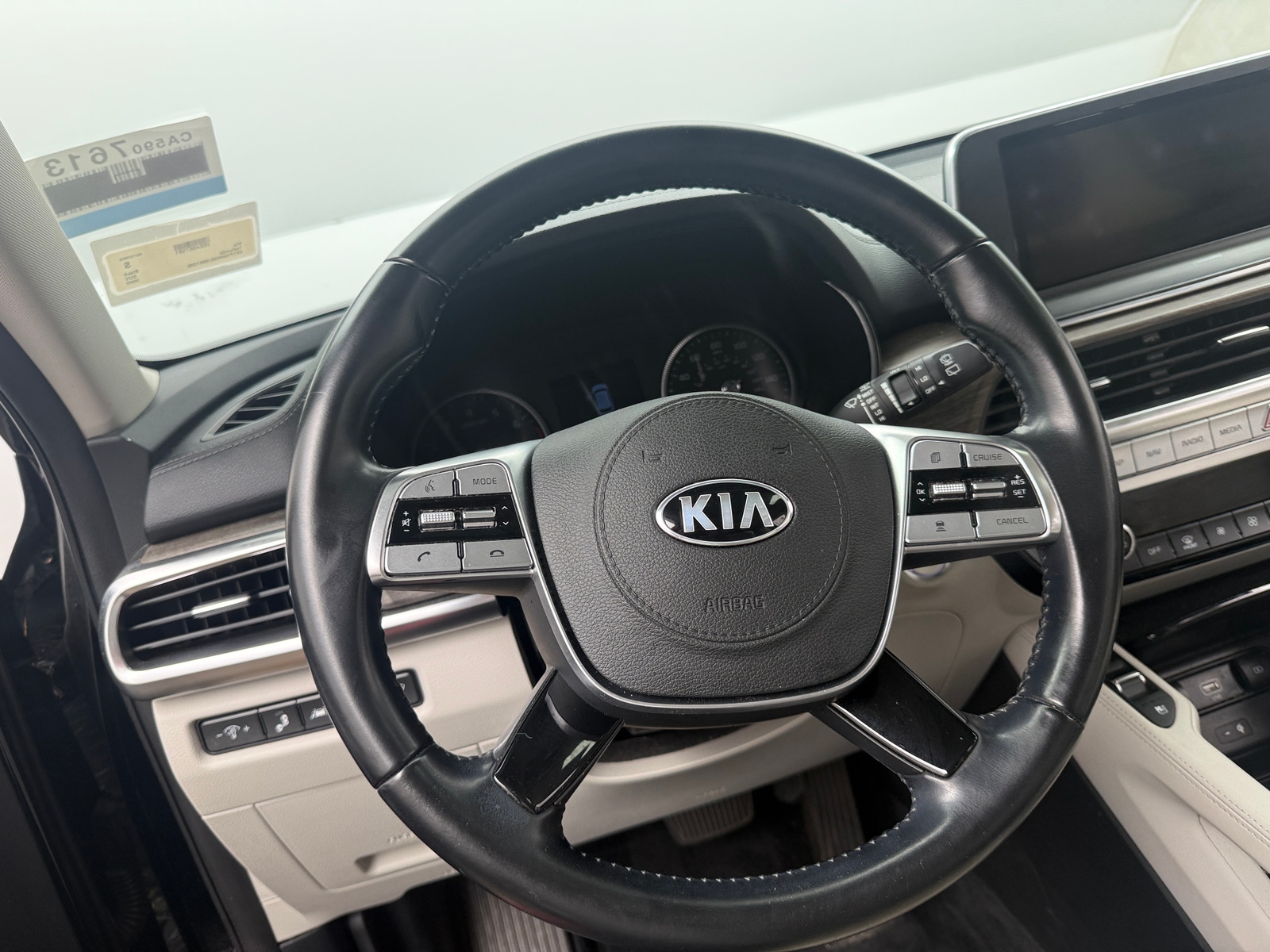 Thumbnail: 2020 Kia Telluride - 4