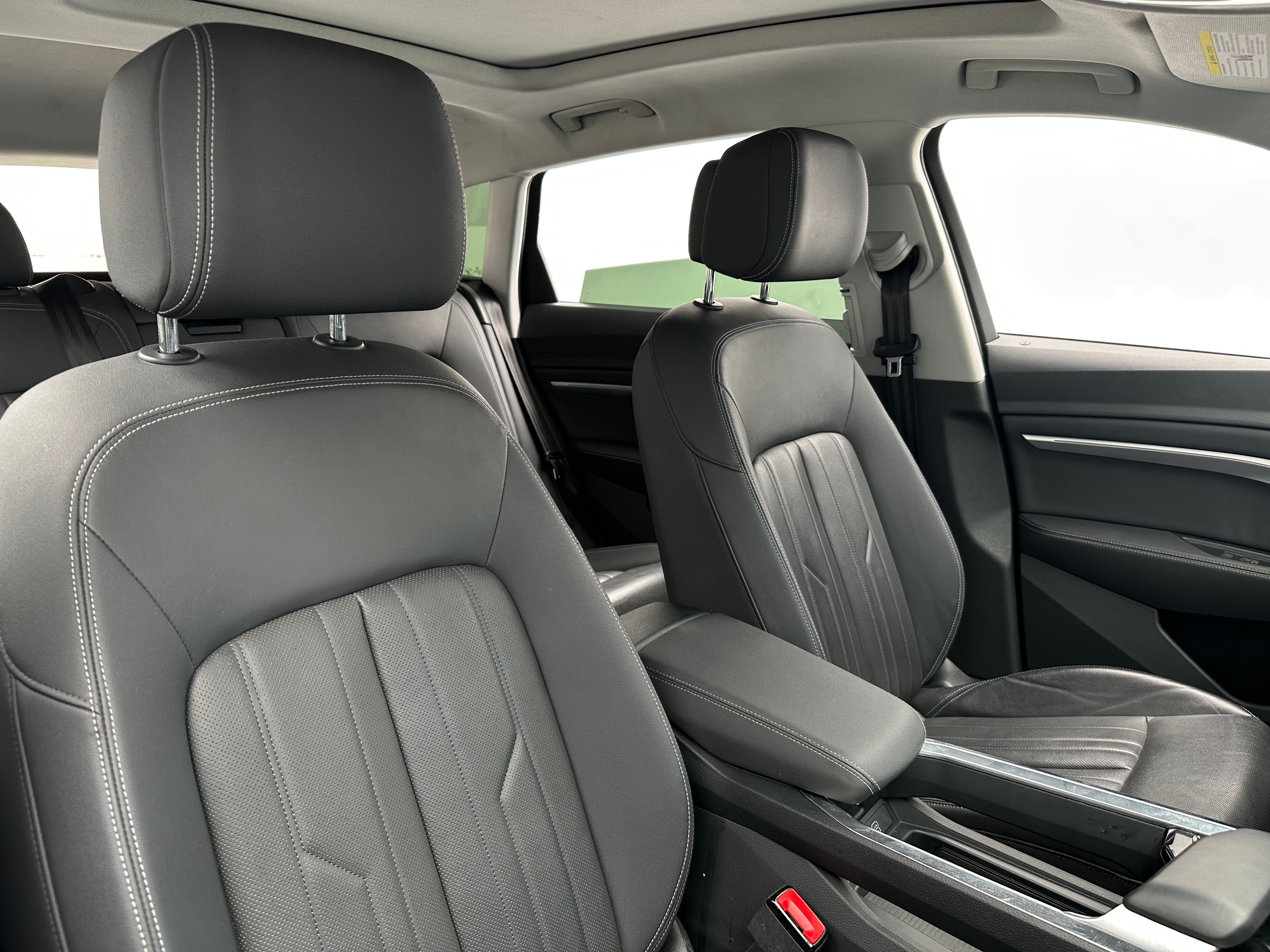 Used 2022 Audi e-tron Premium Plus with VIN WA1LABGE5NB007281 for sale in Auburn, WA
