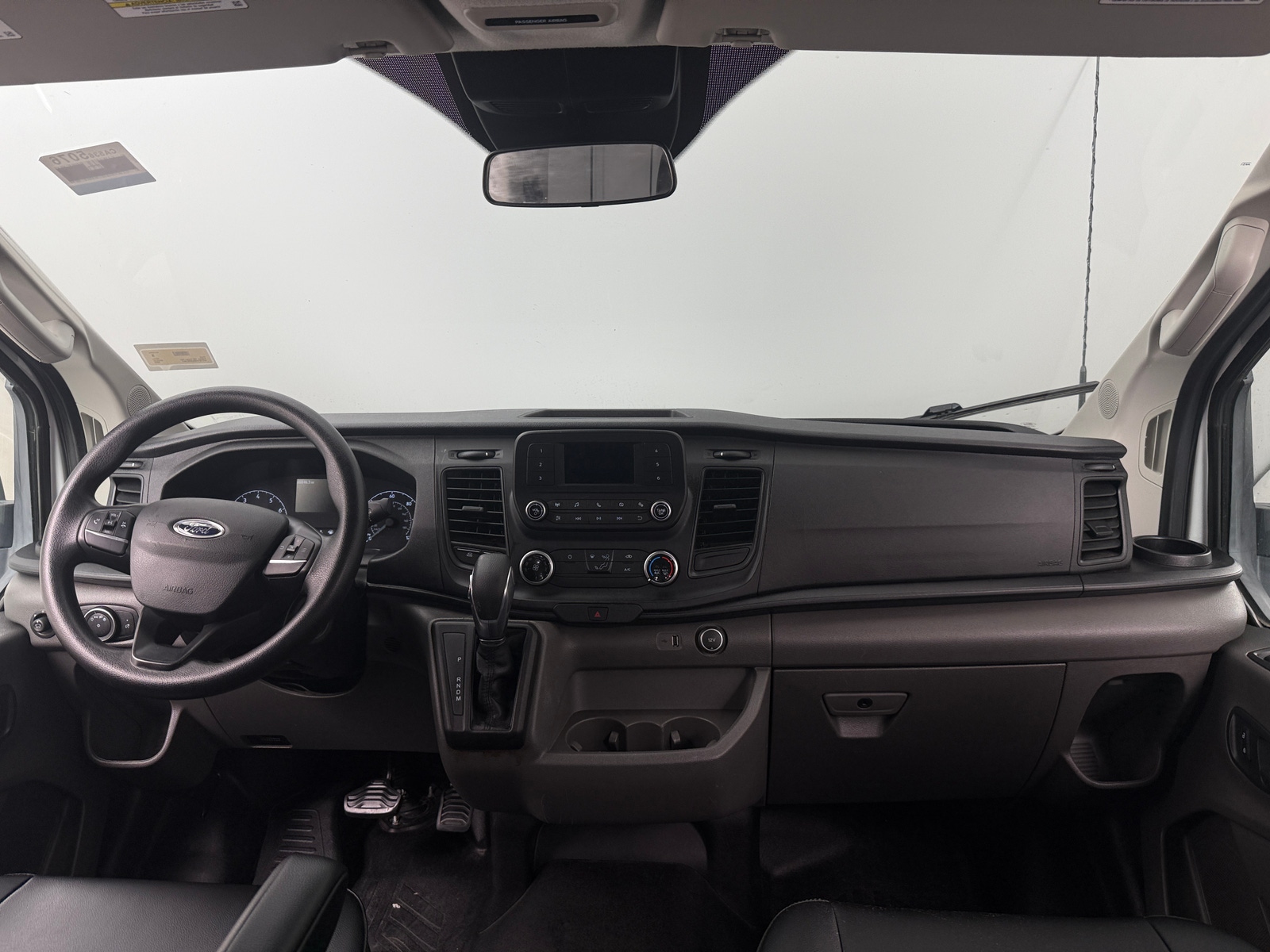 Thumbnail: 2020 Ford Transit Series - 3