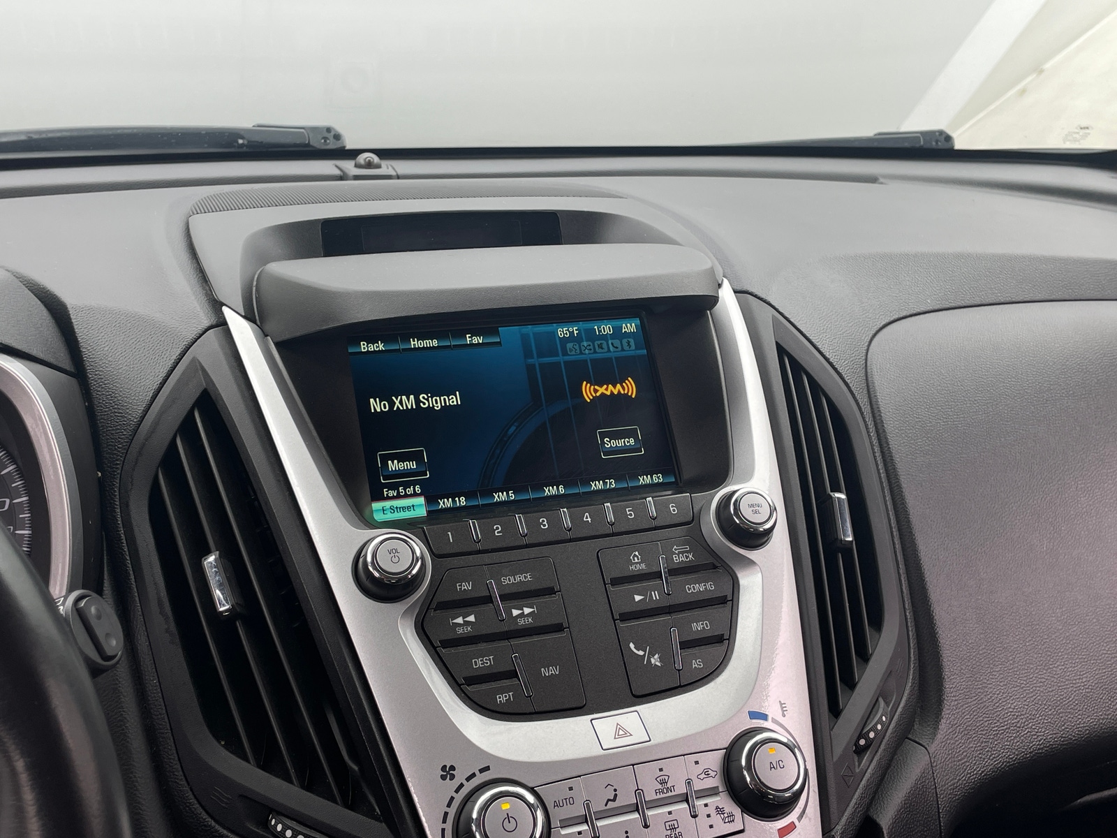 Thumbnail: 2016 Chevrolet Equinox - 3