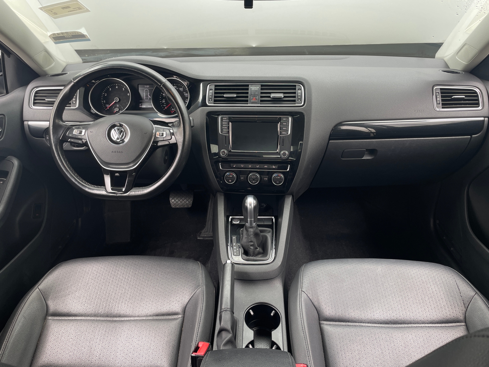 Thumbnail: 2017 Volkswagen Jetta - 2
