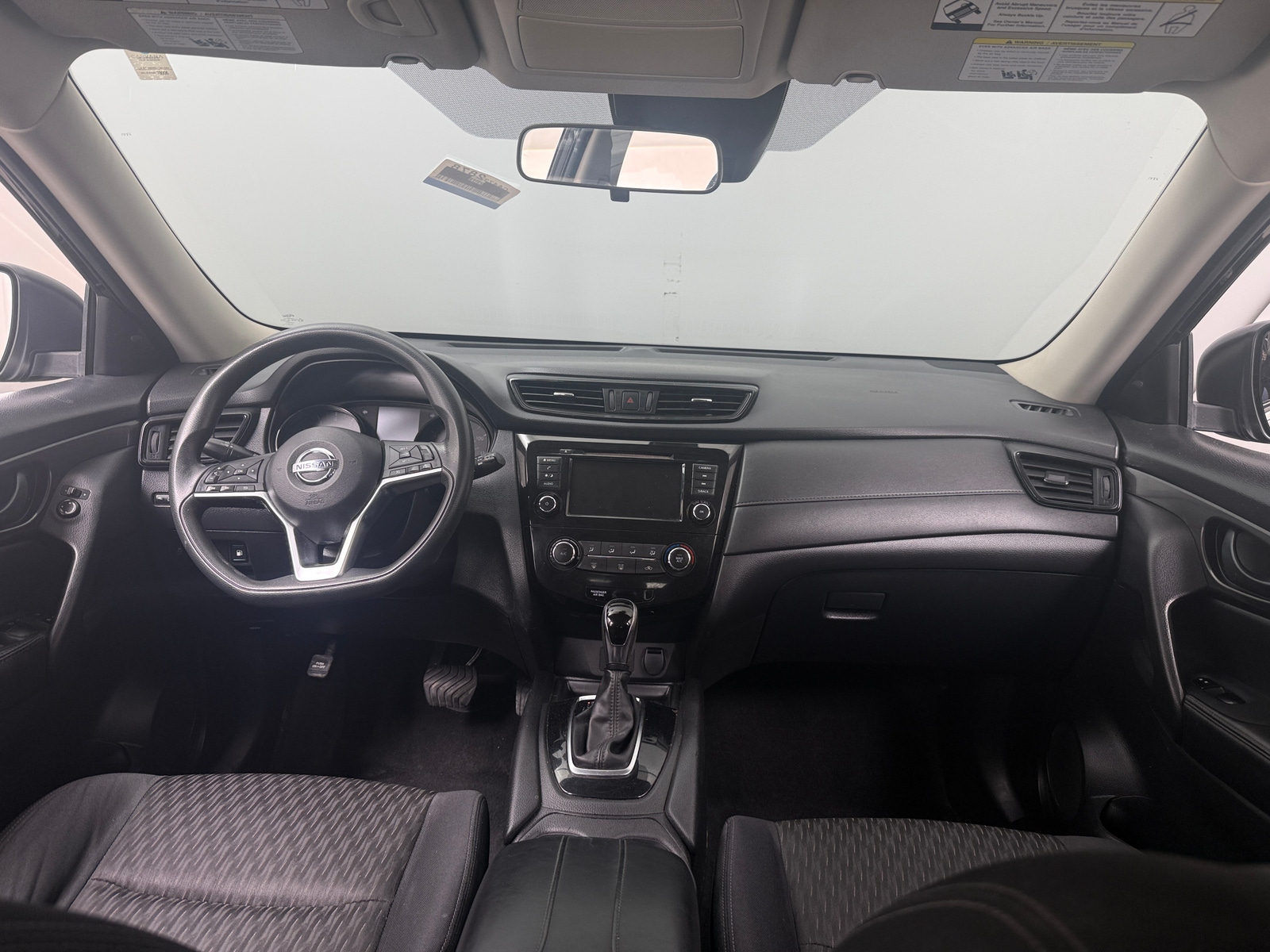 Thumbnail: 2019 Nissan Rogue - 3