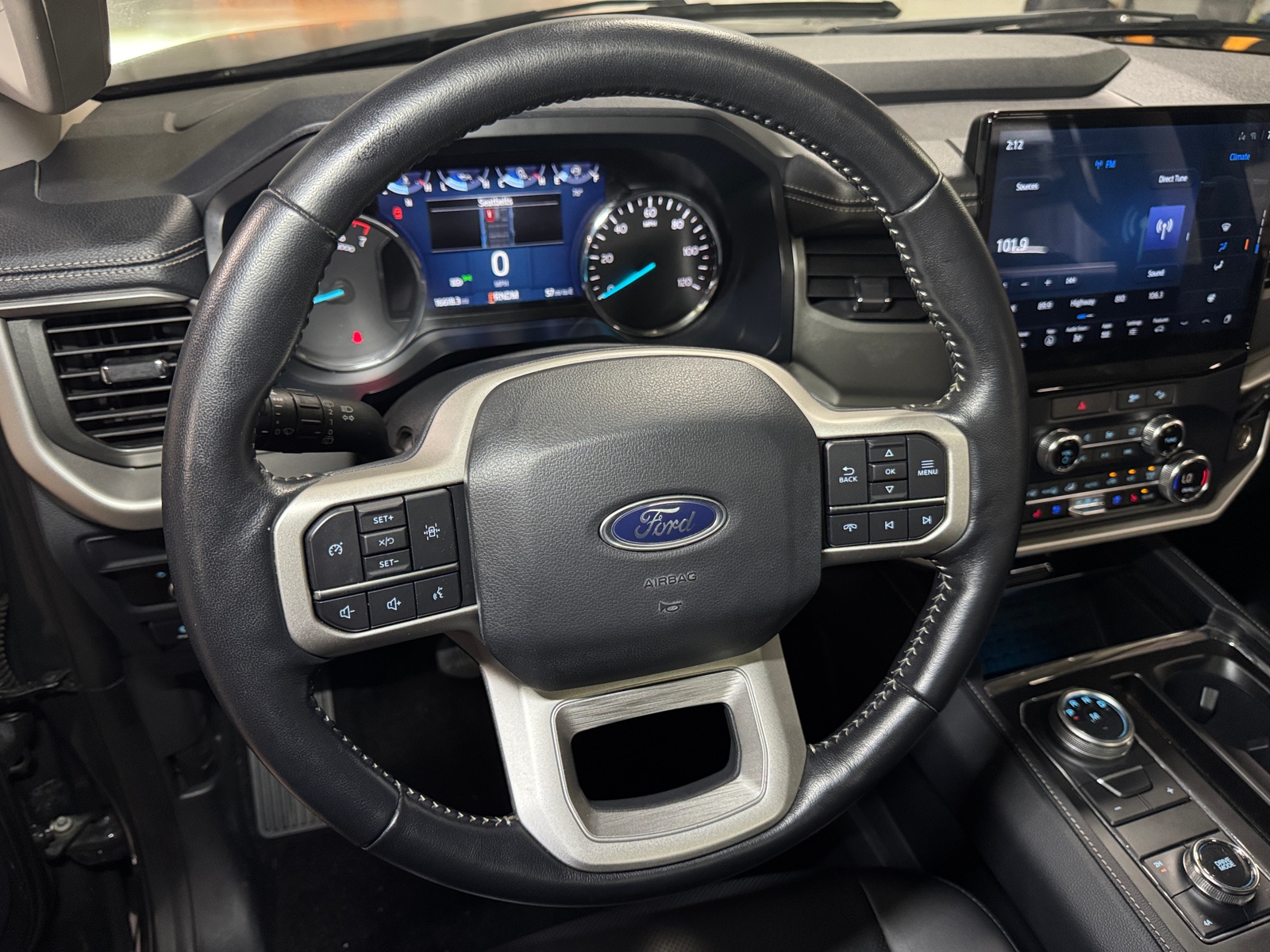 Thumbnail: 2023 Ford Expedition - 4