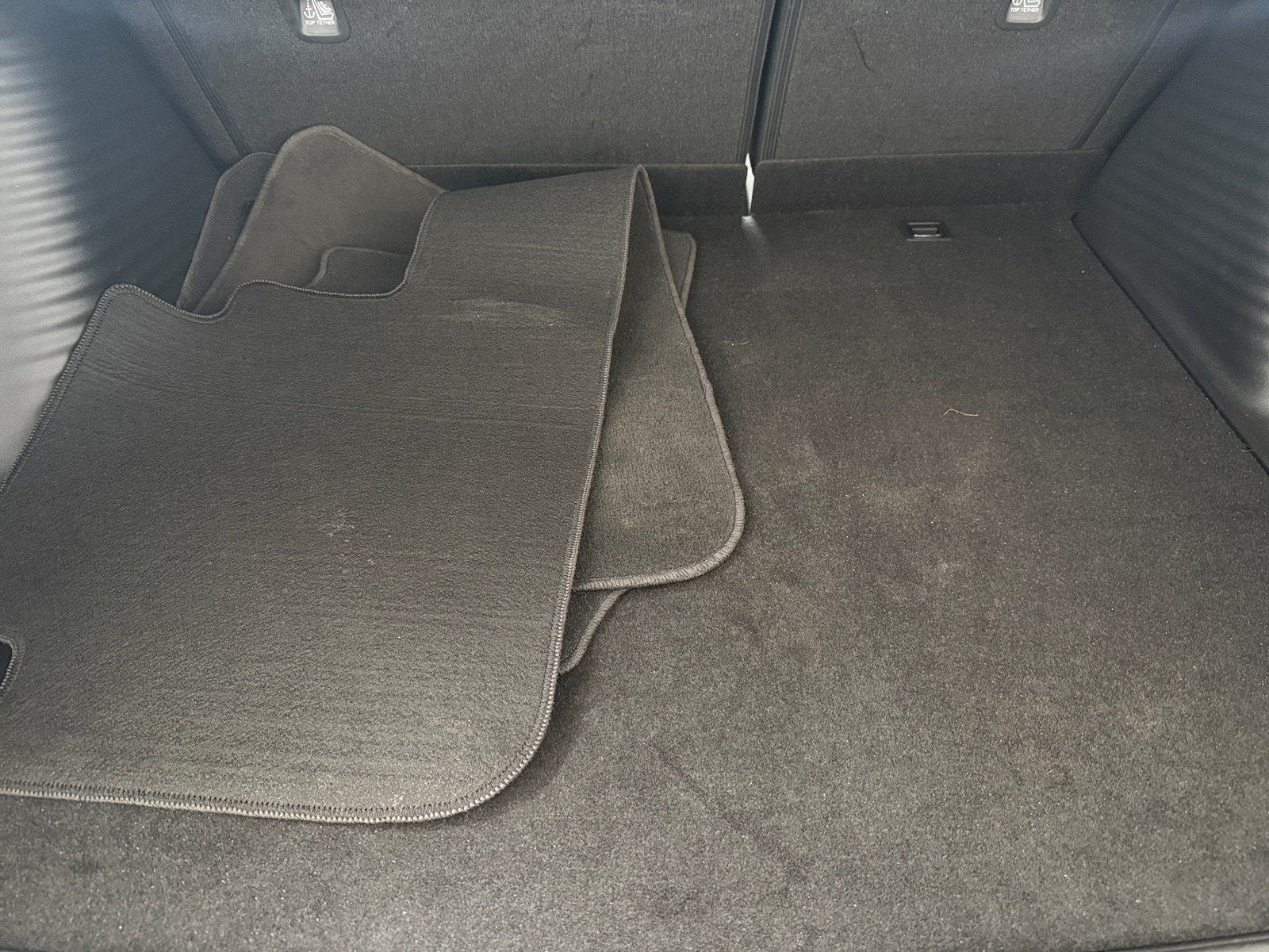 Thumbnail: 2025 Acura ADX - 6
