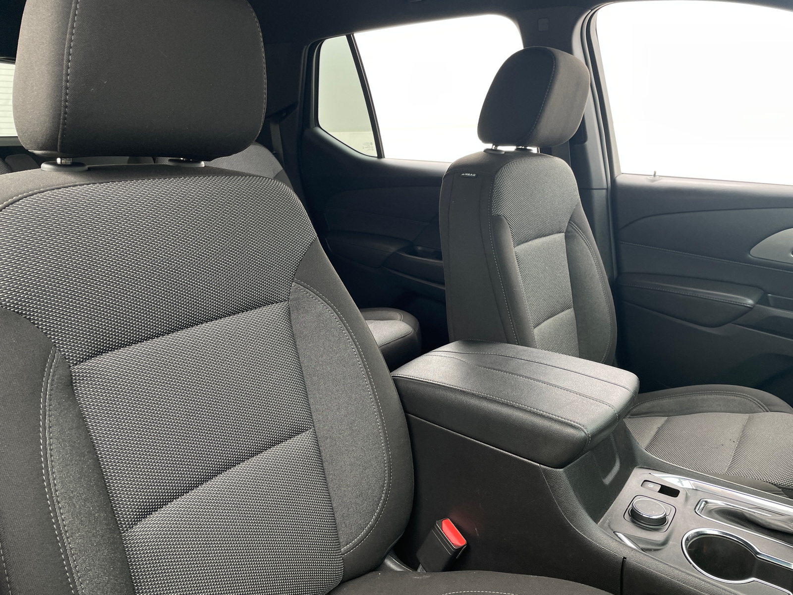 Thumbnail: 2023 Chevrolet Traverse - 2