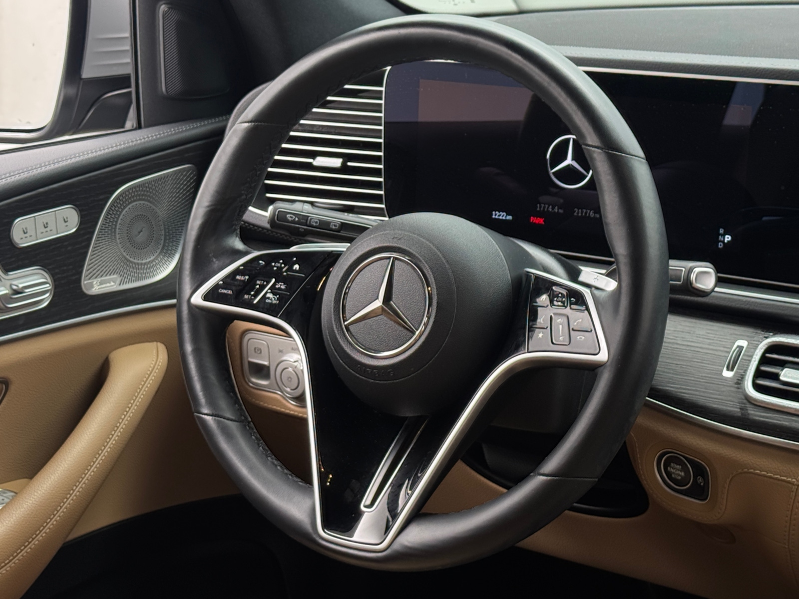 Thumbnail: 2024 Mercedes-Benz GLE - 4