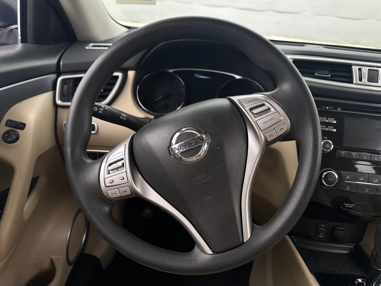 Thumbnail: 2016 Nissan Rogue - 5
