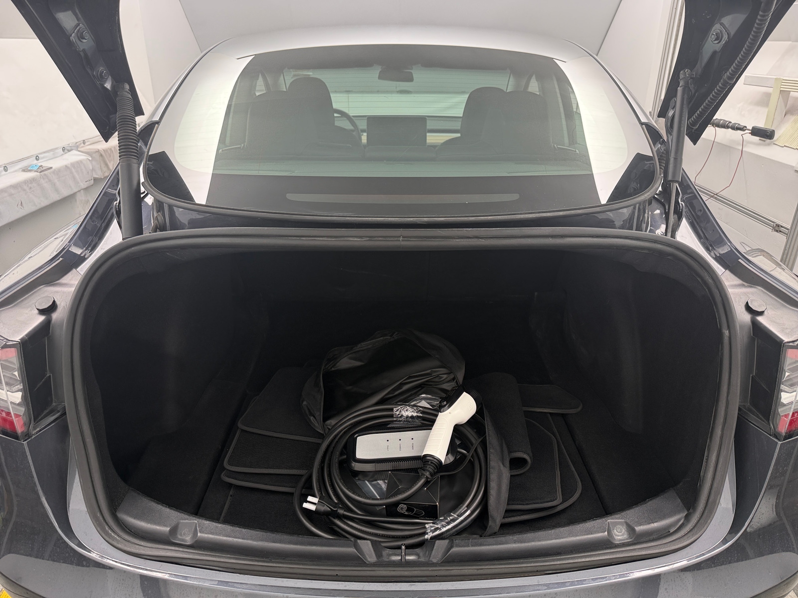 Thumbnail: 2023 Tesla Model 3 - 6
