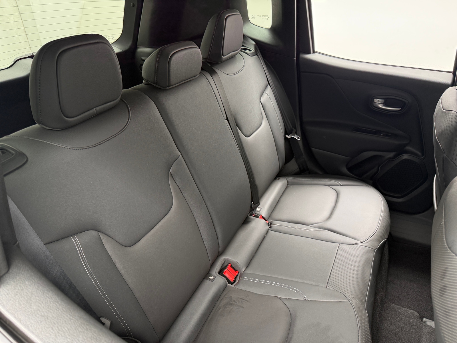 Thumbnail: 2023 Jeep Renegade - 5