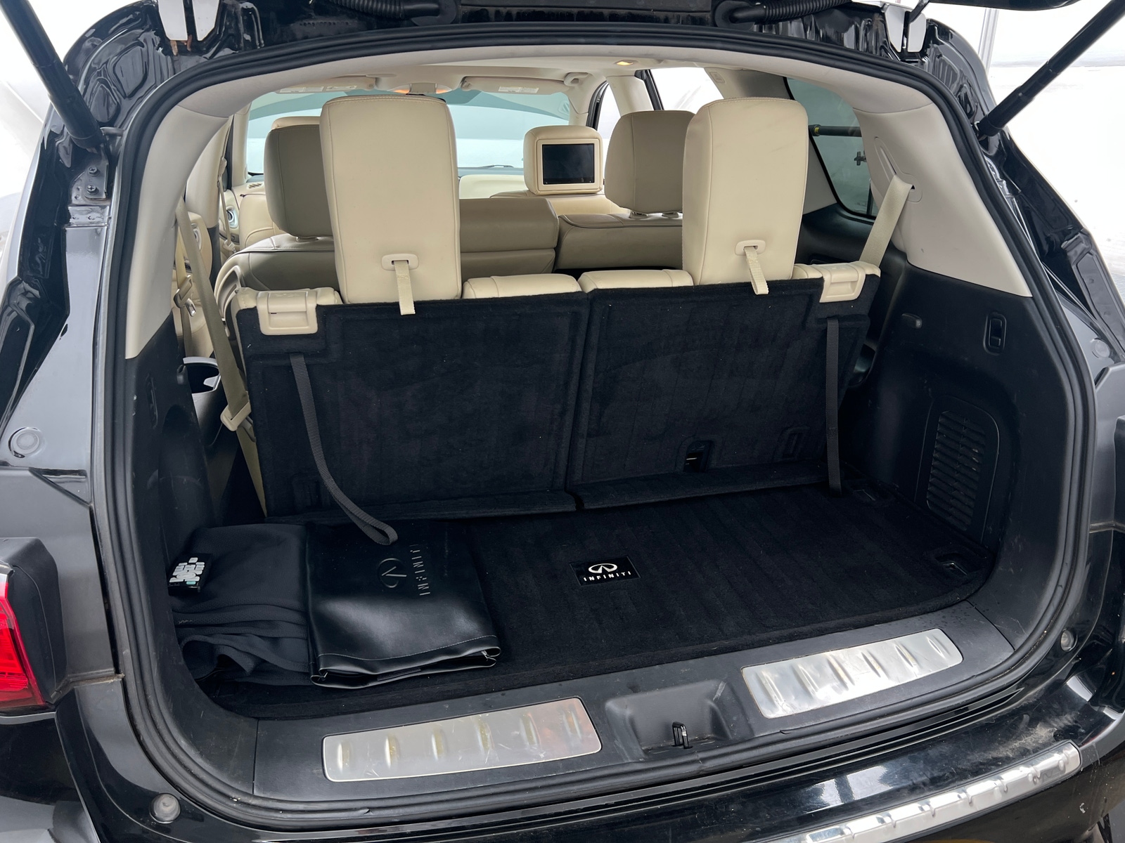 Thumbnail: 2019 INFINITI QX60 - 6