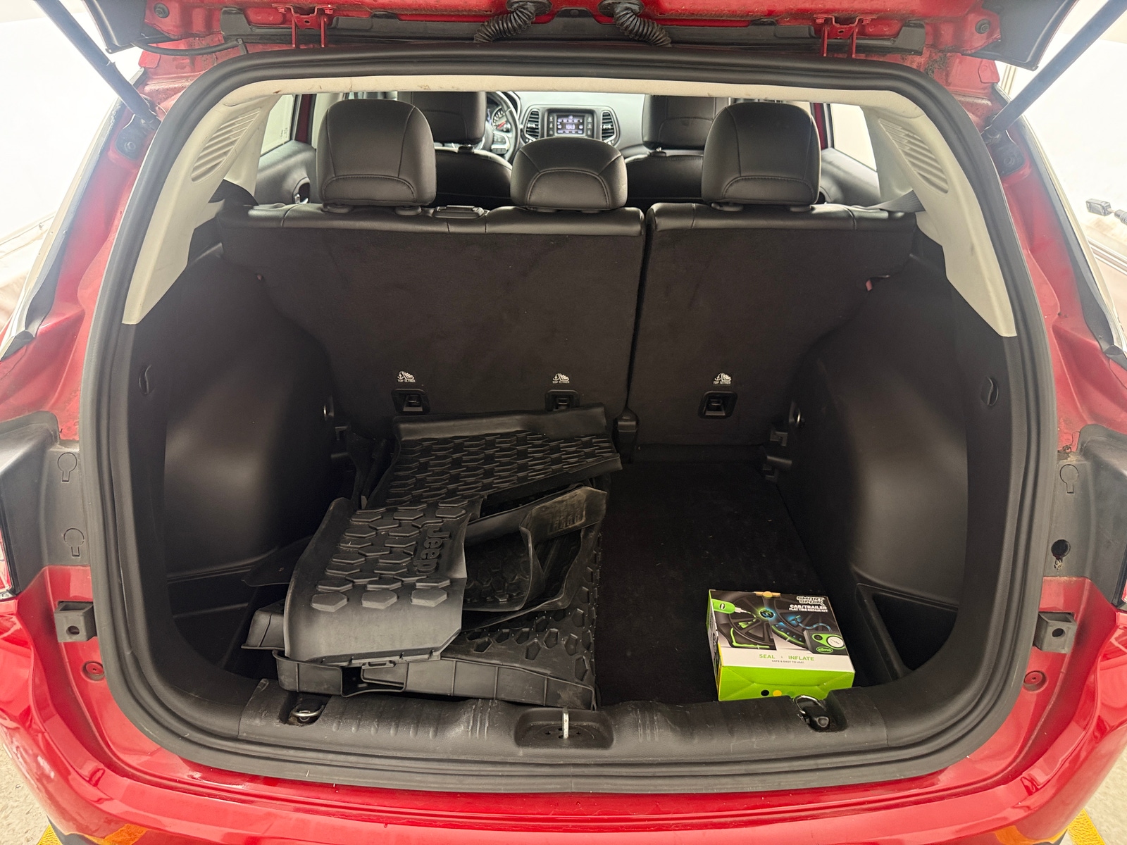 Thumbnail: 2018 Jeep Compass - 7