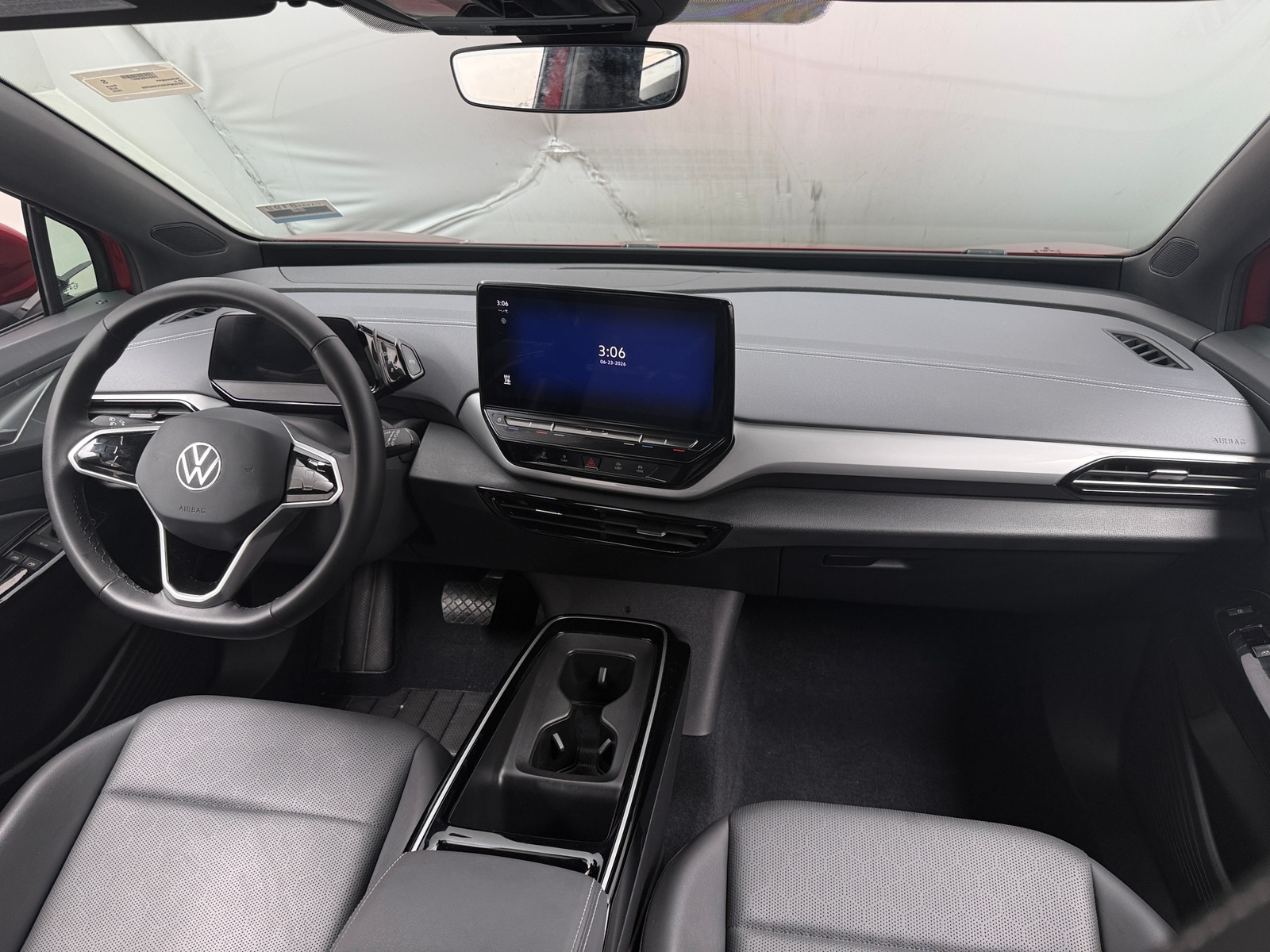 Thumbnail: 2023 Volkswagen ID.4 - 2