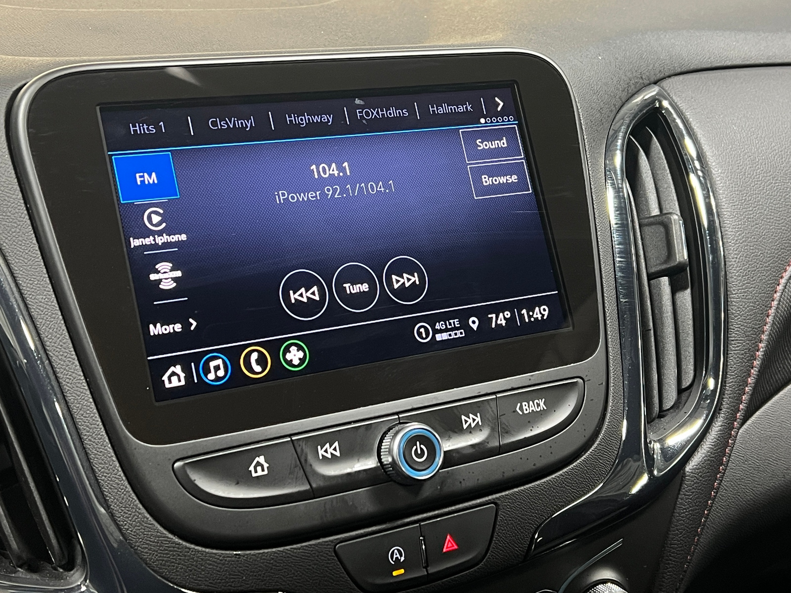 Thumbnail: 2024 Chevrolet Equinox - 4