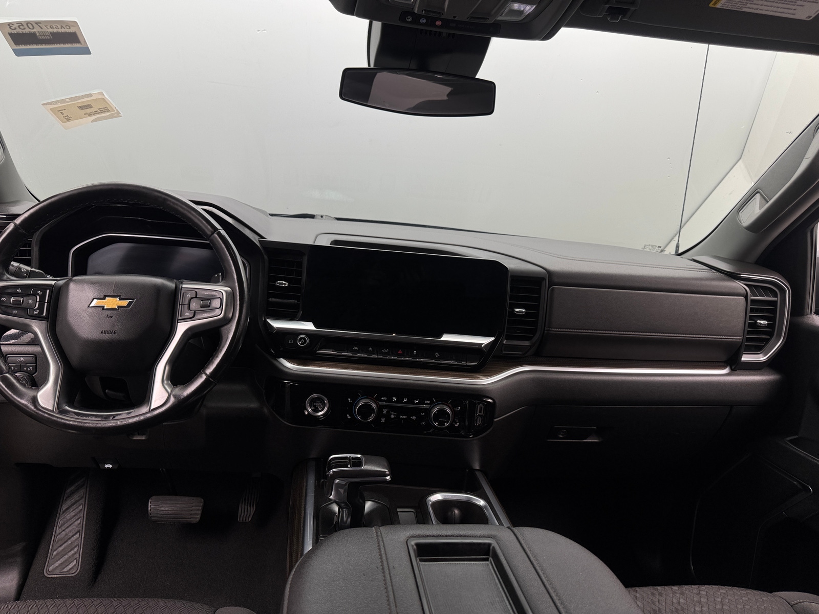 Thumbnail: 2022 Chevrolet Silverado 1500 - 3