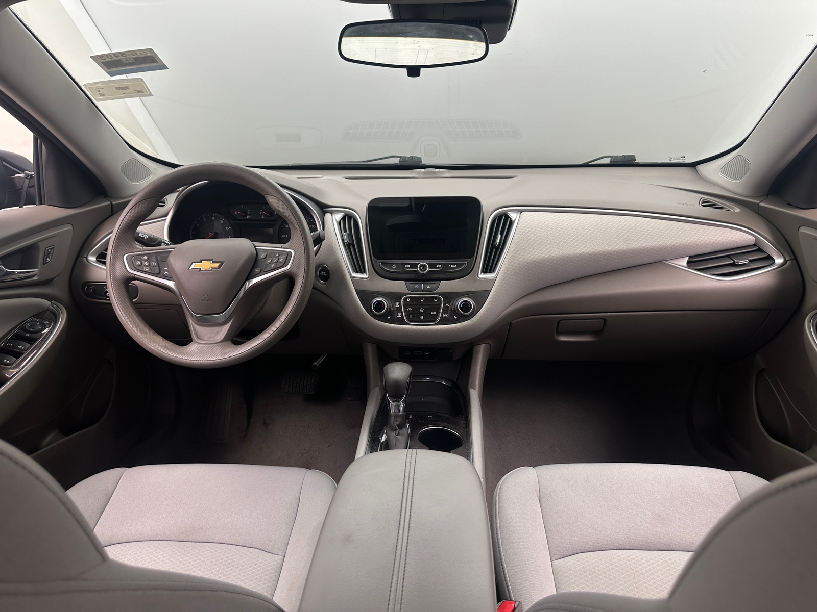 Thumbnail: 2022 Chevrolet Malibu - 3