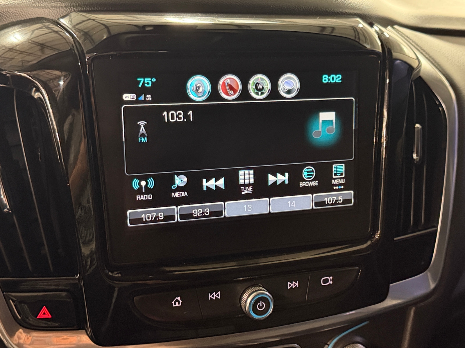 Thumbnail: 2019 Chevrolet Traverse - 4