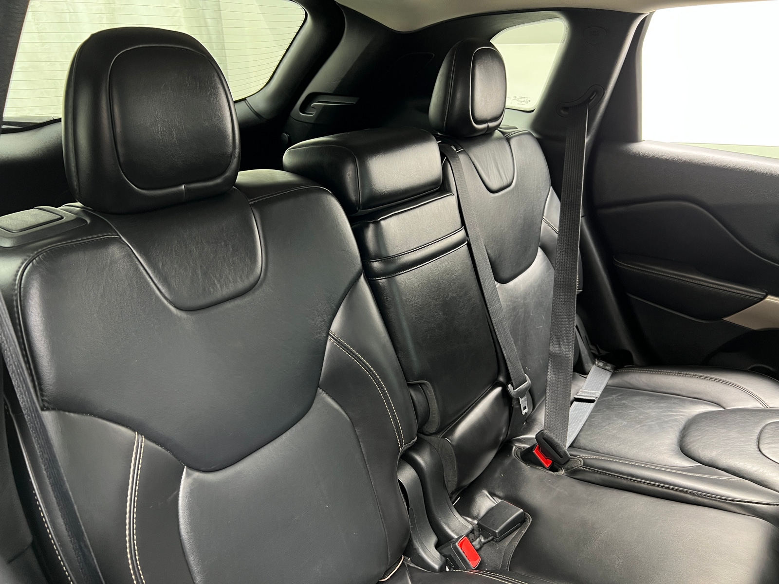 Thumbnail: 2017 Jeep Cherokee - 5