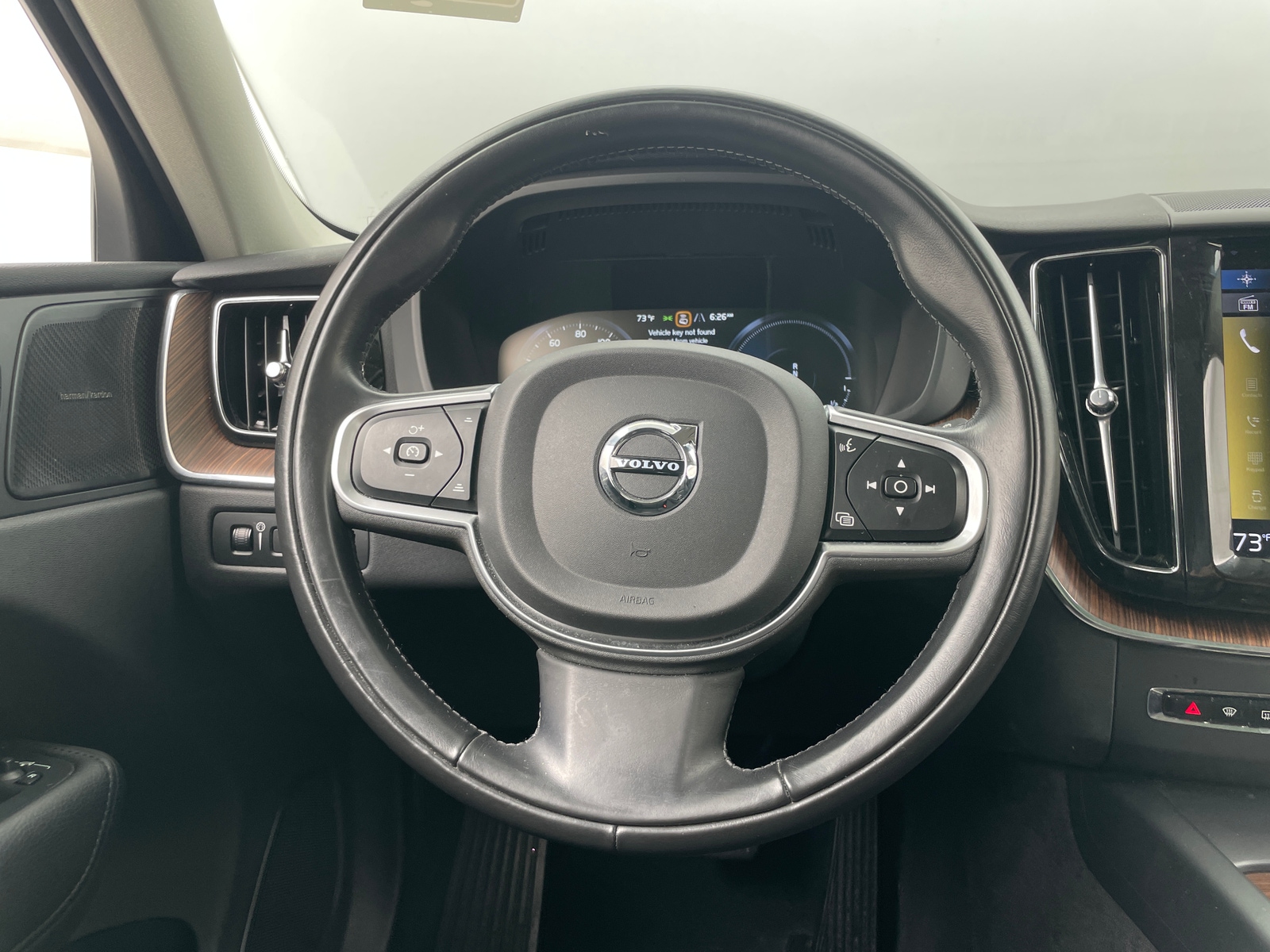 Thumbnail: 2021 Volvo XC60 - 4