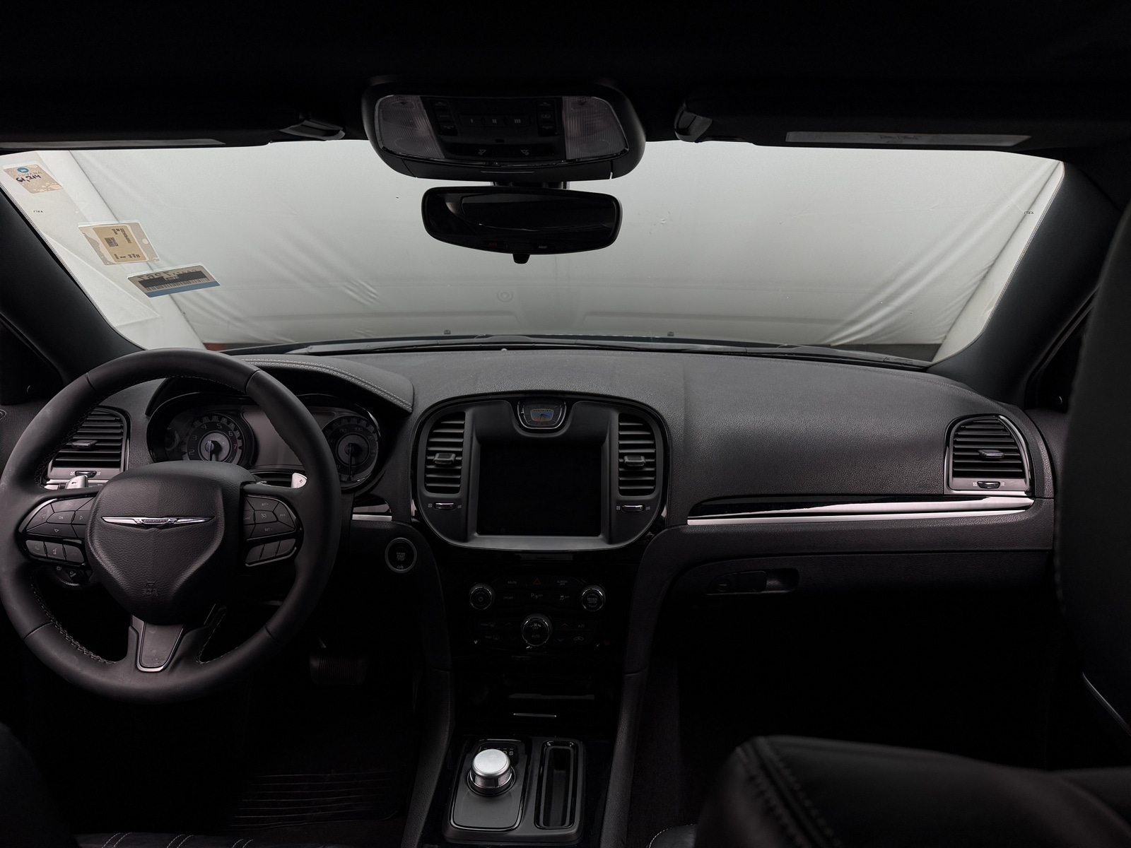 Thumbnail: 2023 Chrysler 300 - 2