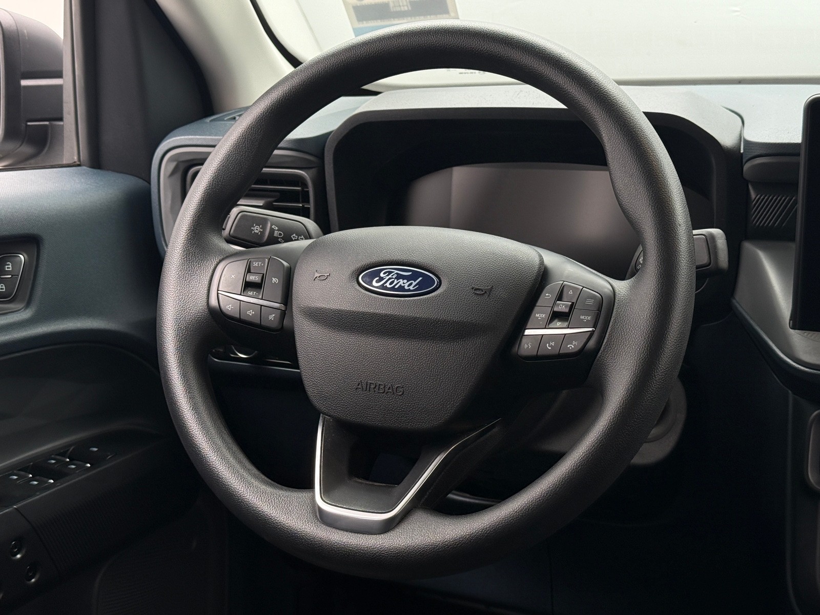 Thumbnail: 2025 Ford Maverick - 5