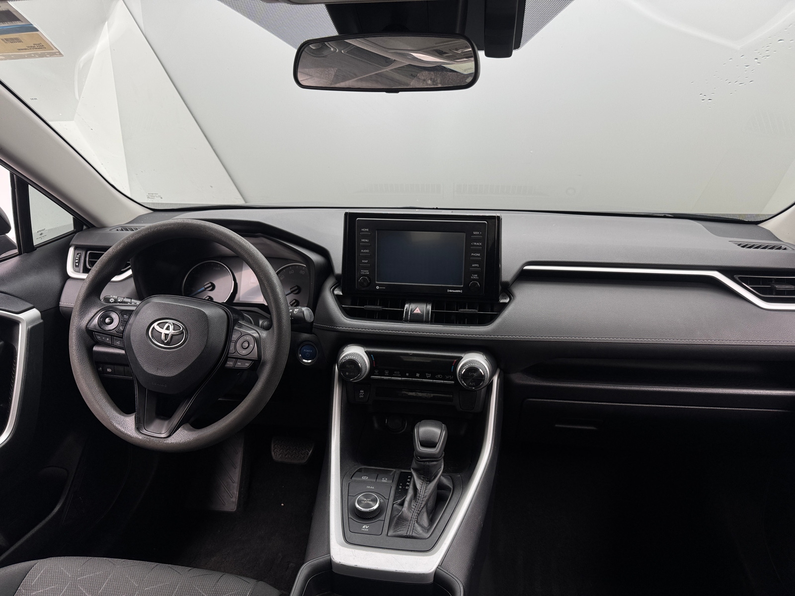 Thumbnail: 2020 Toyota RAV4 - 3