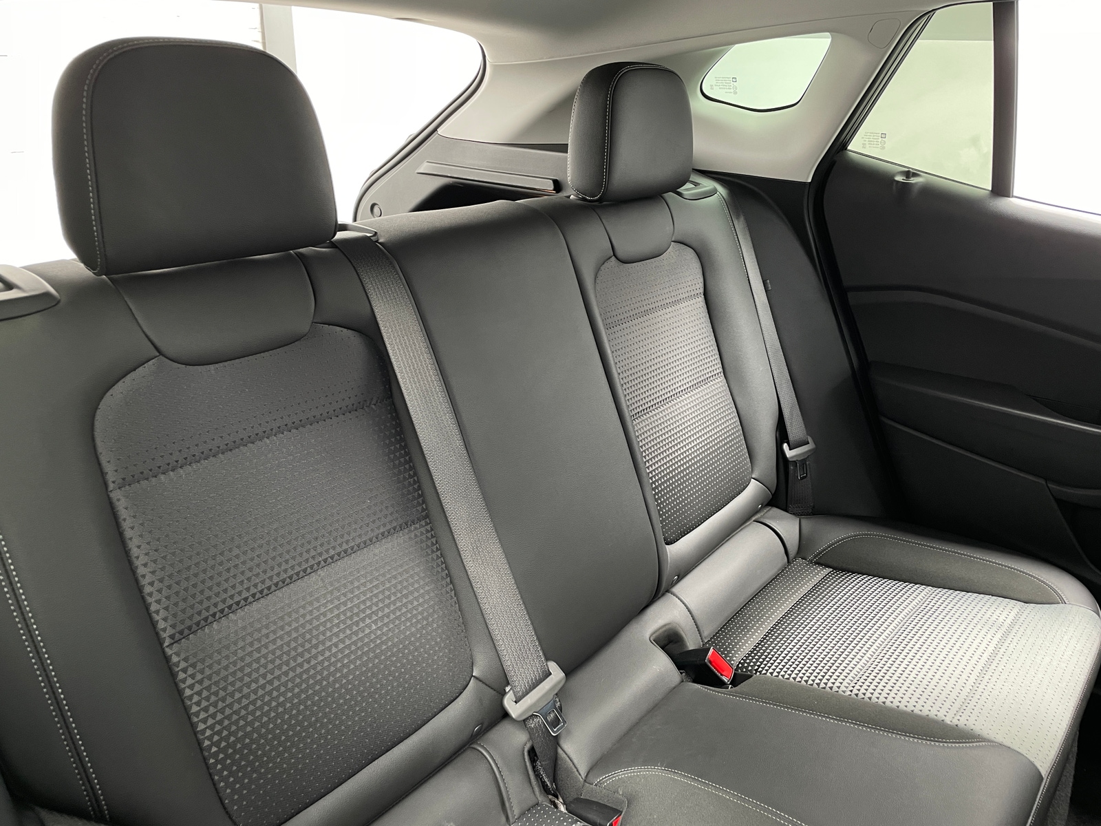 Thumbnail: 2025 Chevrolet Trax - 6